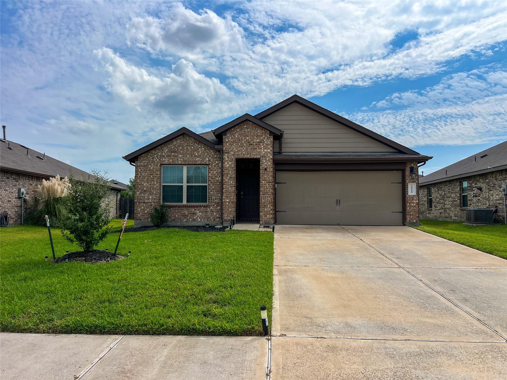 3015 Lightles Manor Court