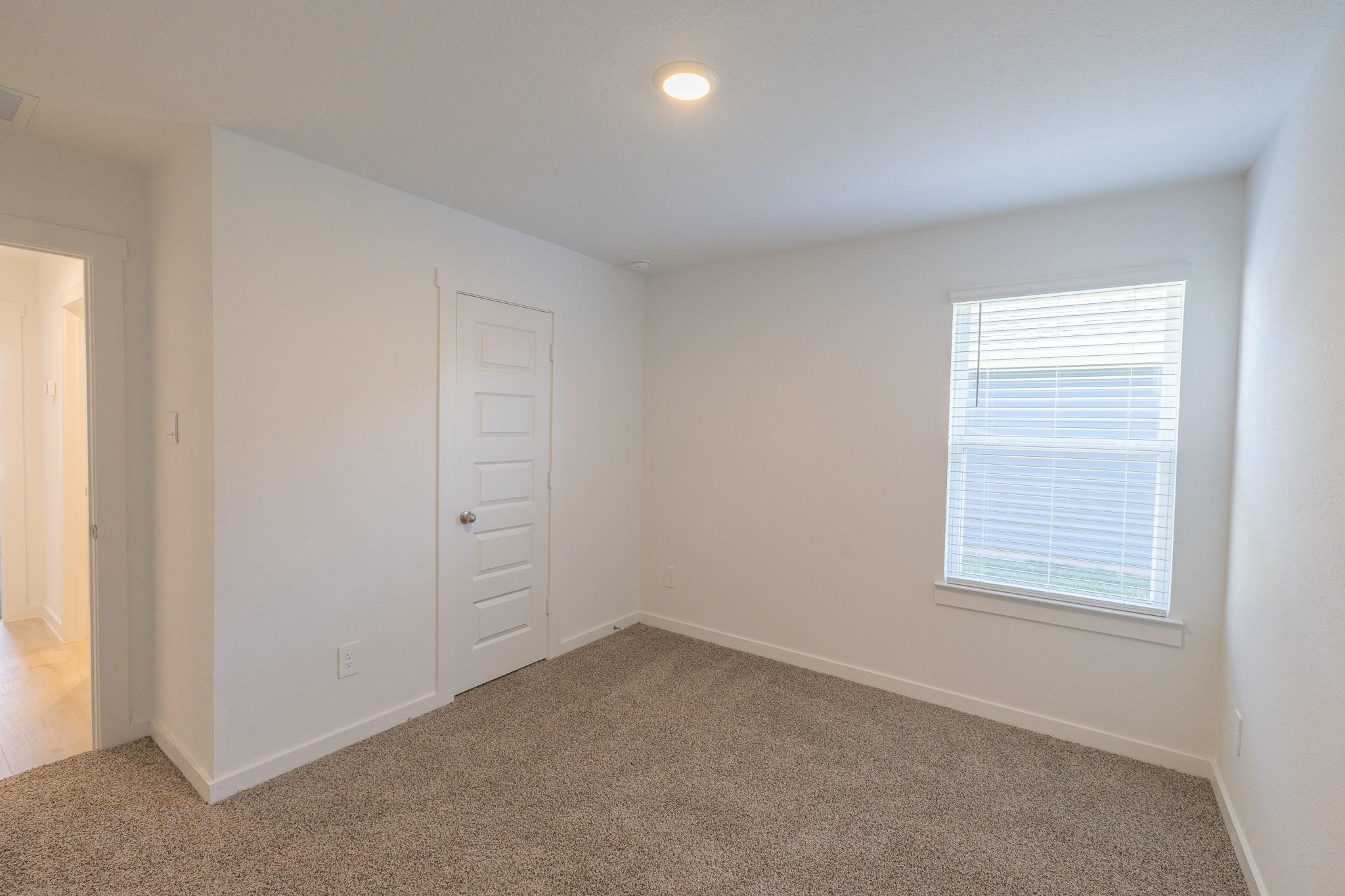31715 Kellan Grove
