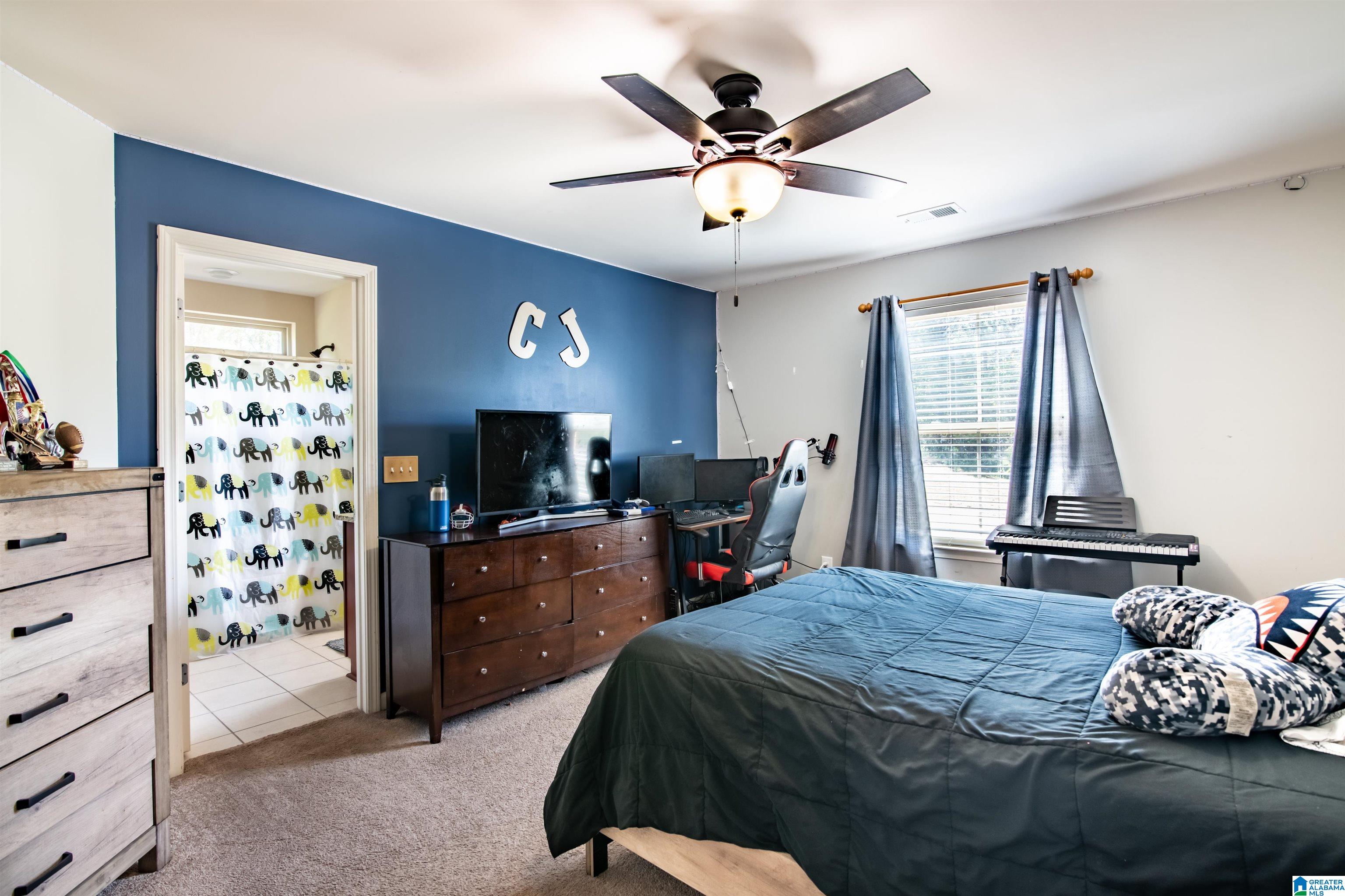 820 BROOKHAVEN DRIVE