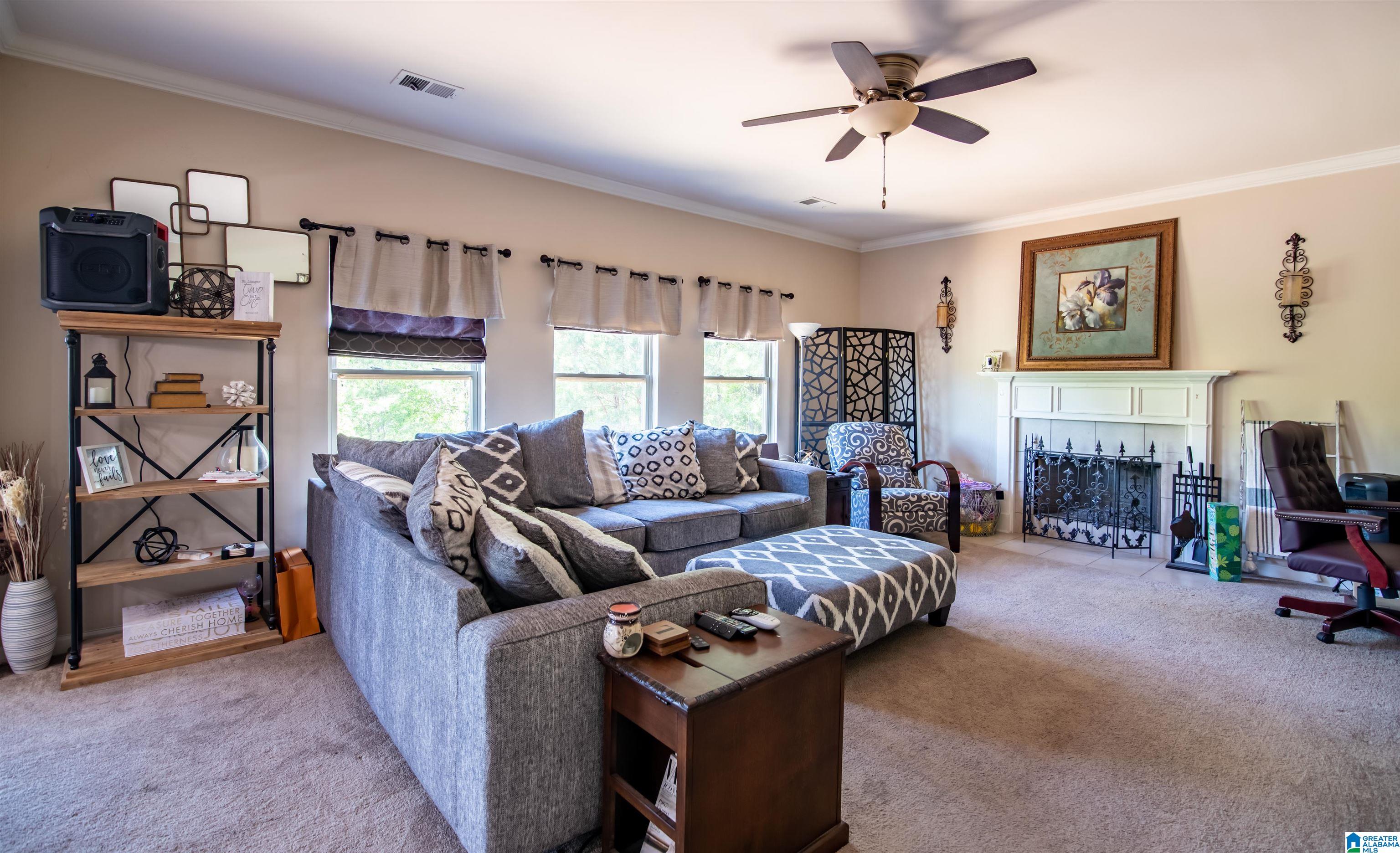 820 BROOKHAVEN DRIVE