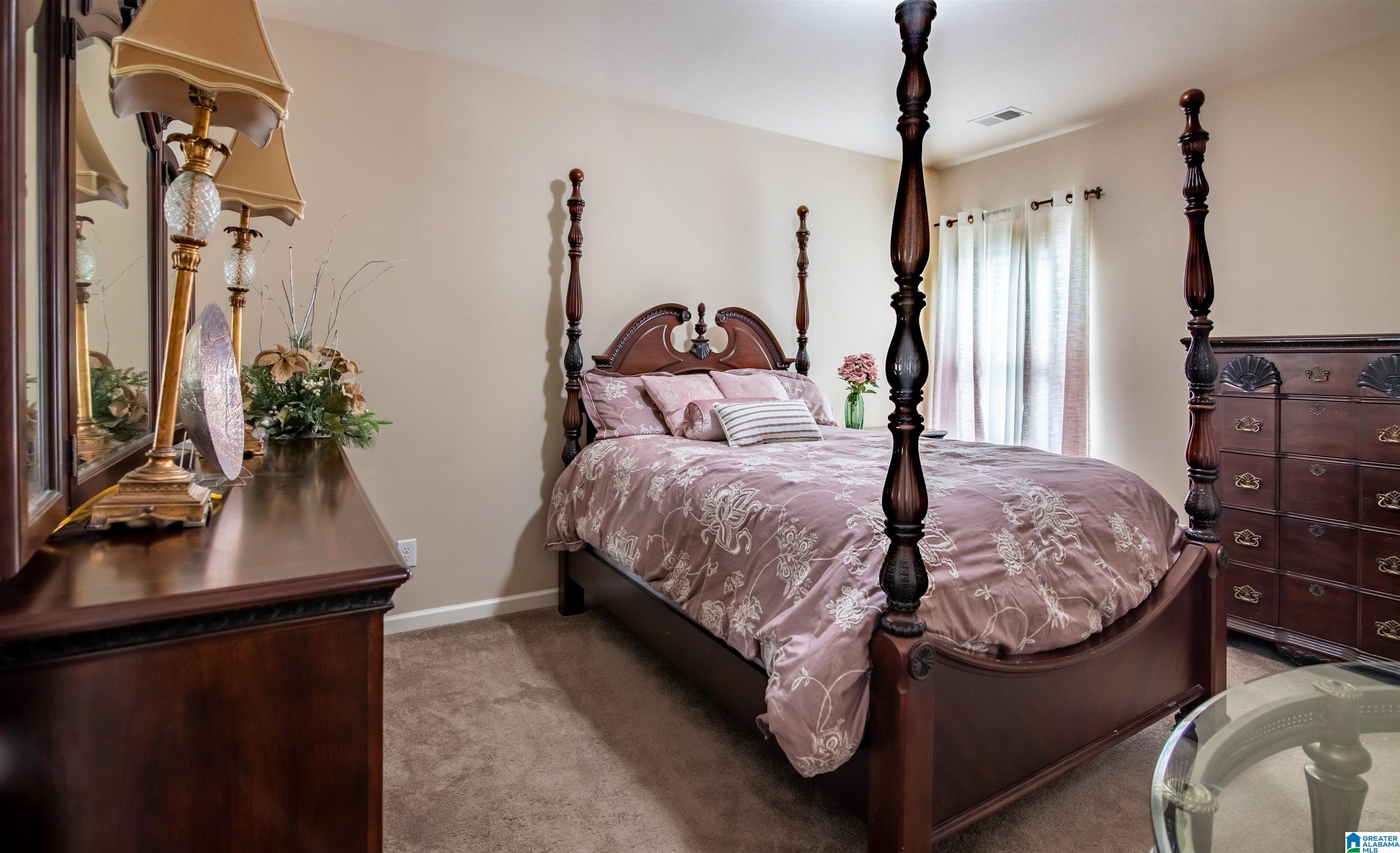 820 BROOKHAVEN DRIVE