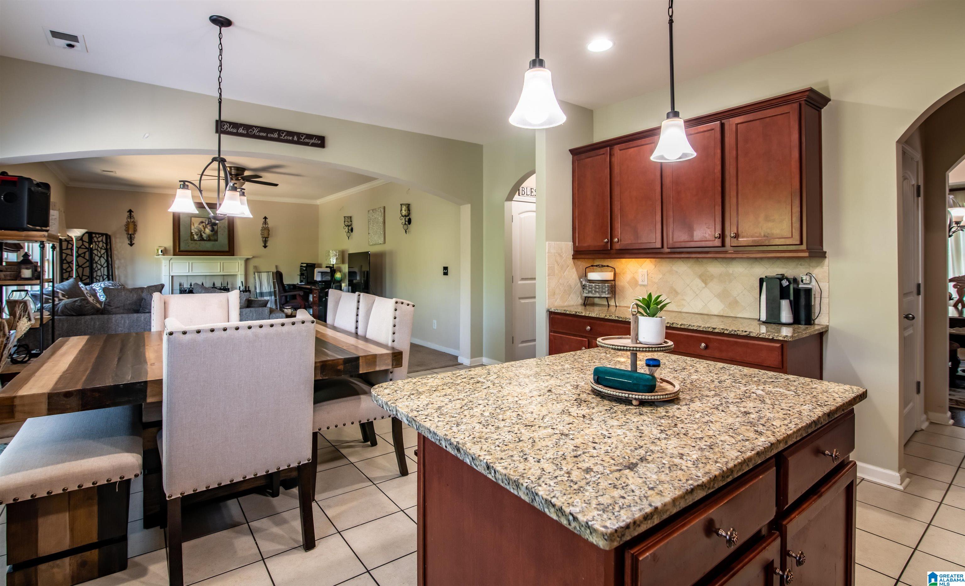 820 BROOKHAVEN DRIVE