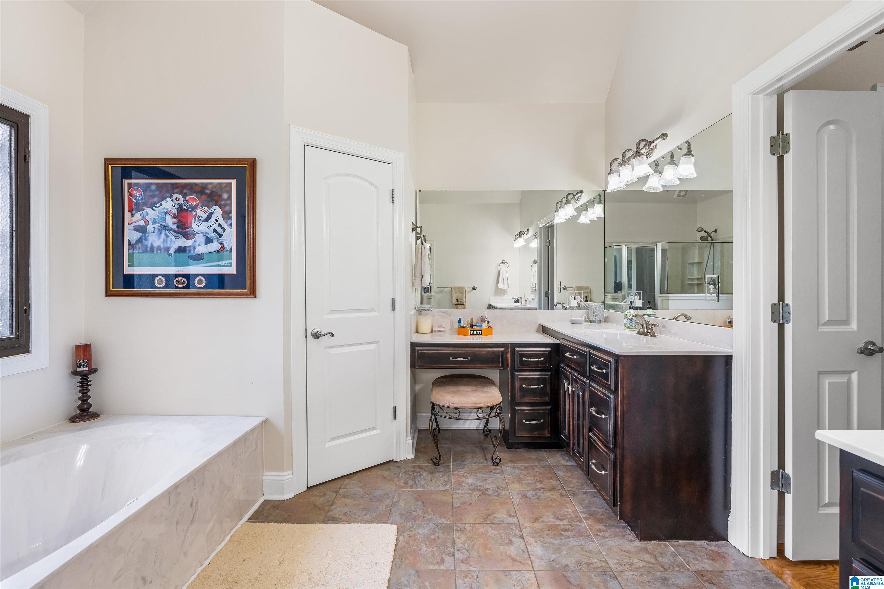 9105 BILL JONES ROAD