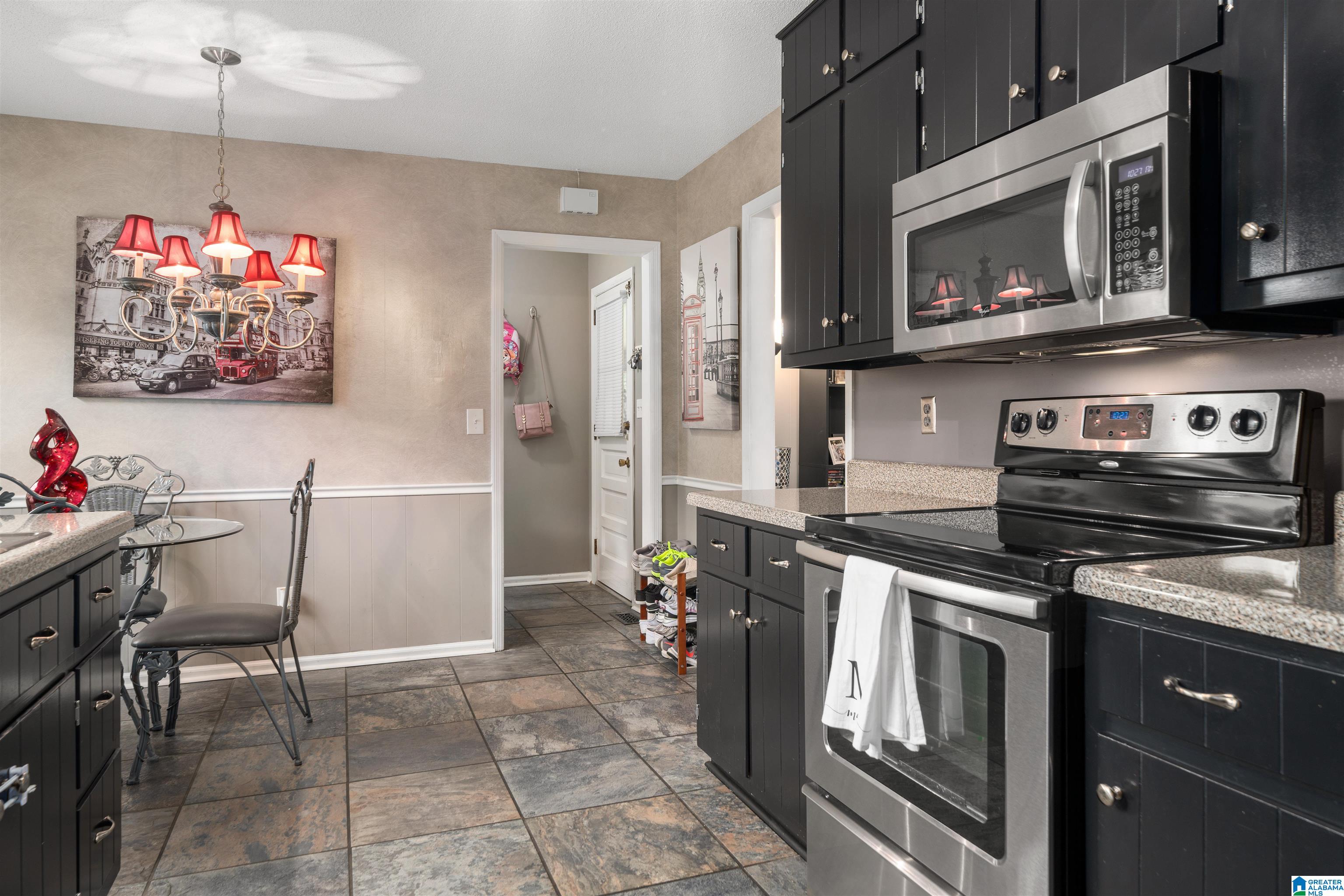 834 SHERMAN OAKS DRIVE