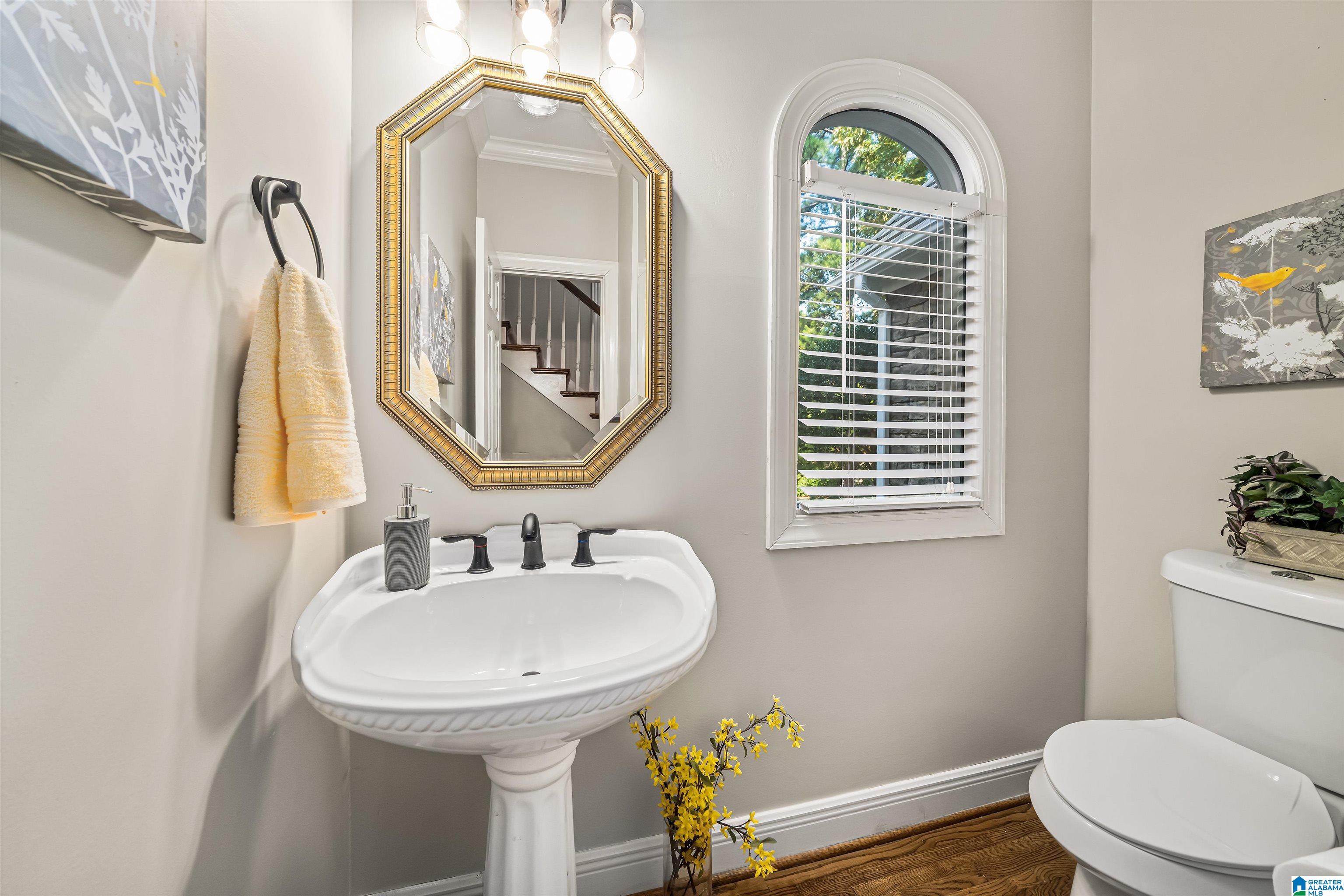 101 GREYSTONE GLEN DRIVE