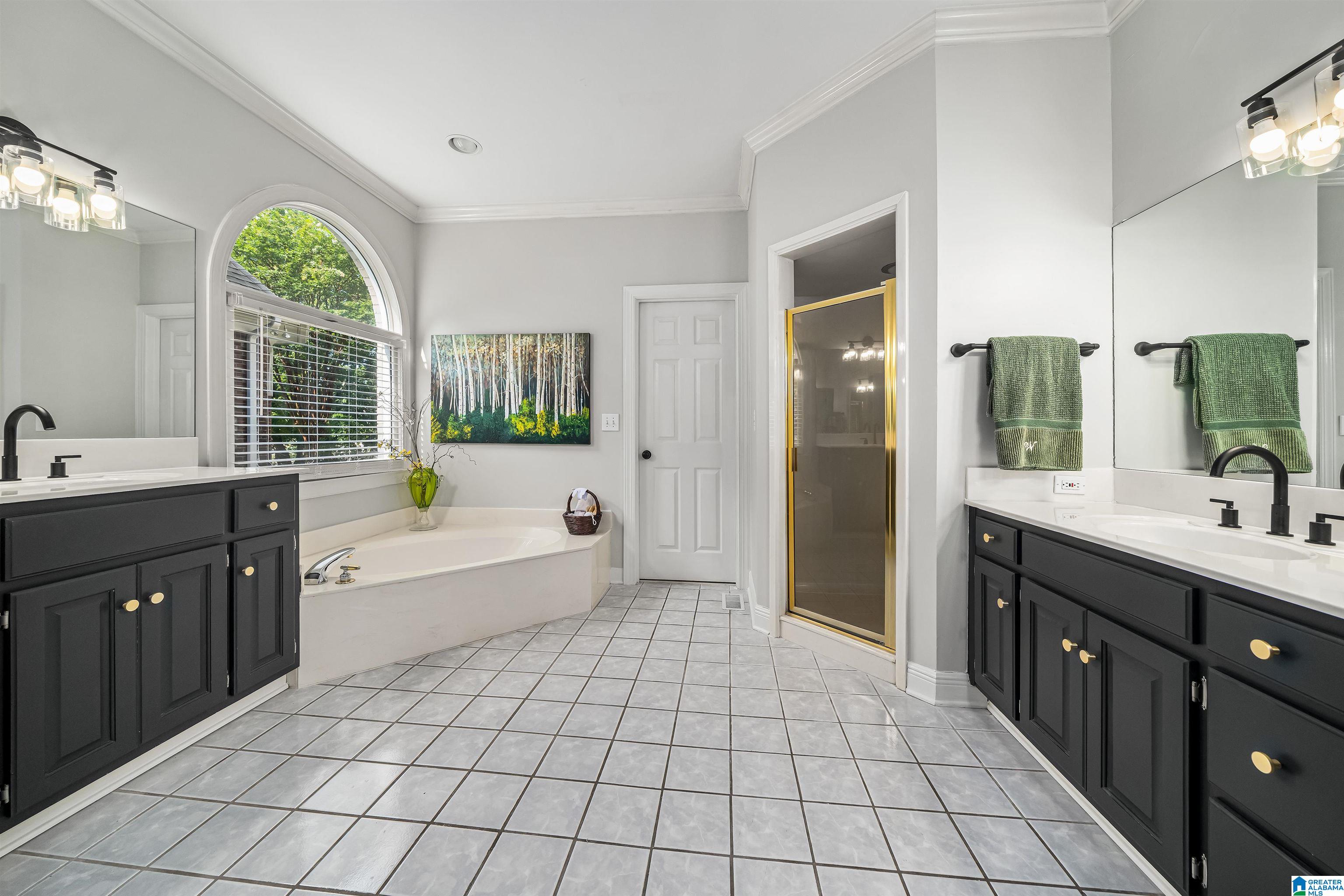 101 GREYSTONE GLEN DRIVE