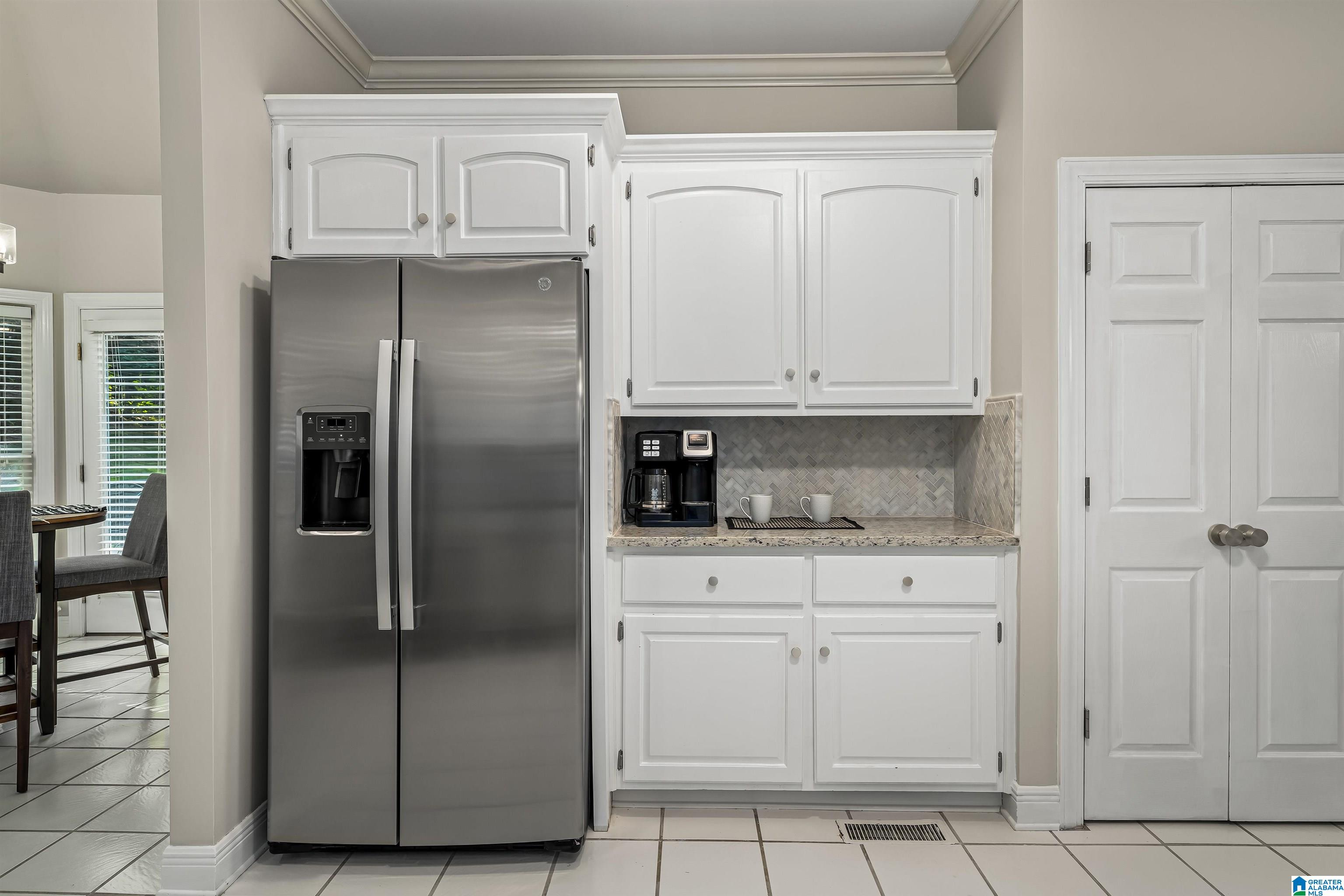 101 GREYSTONE GLEN DRIVE