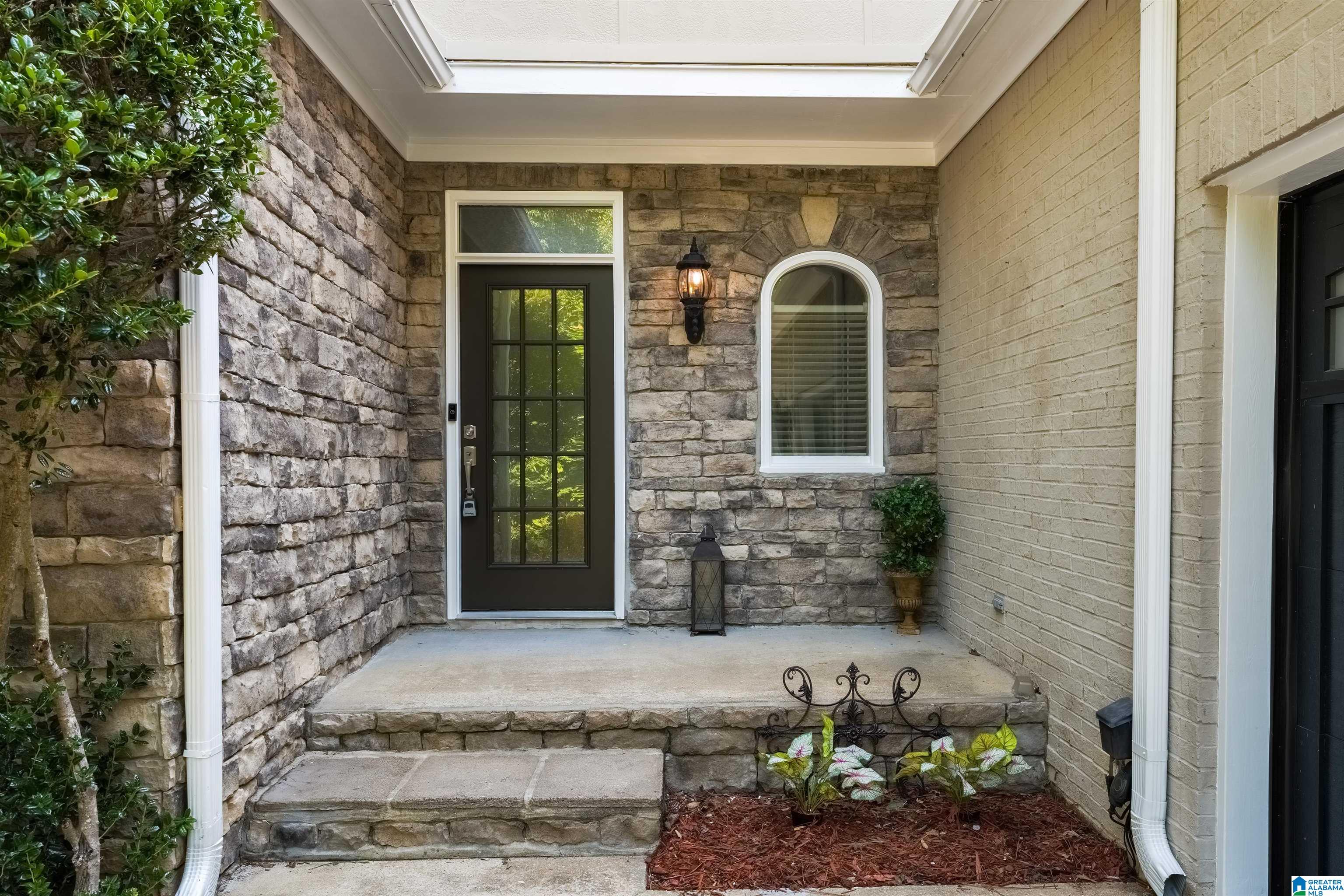 101 GREYSTONE GLEN DRIVE