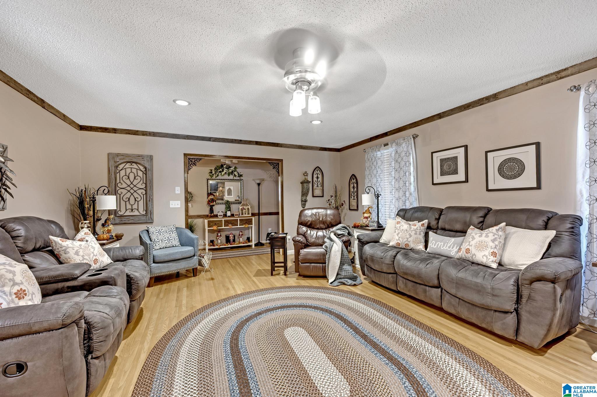 4013 BACK FORTY LANE