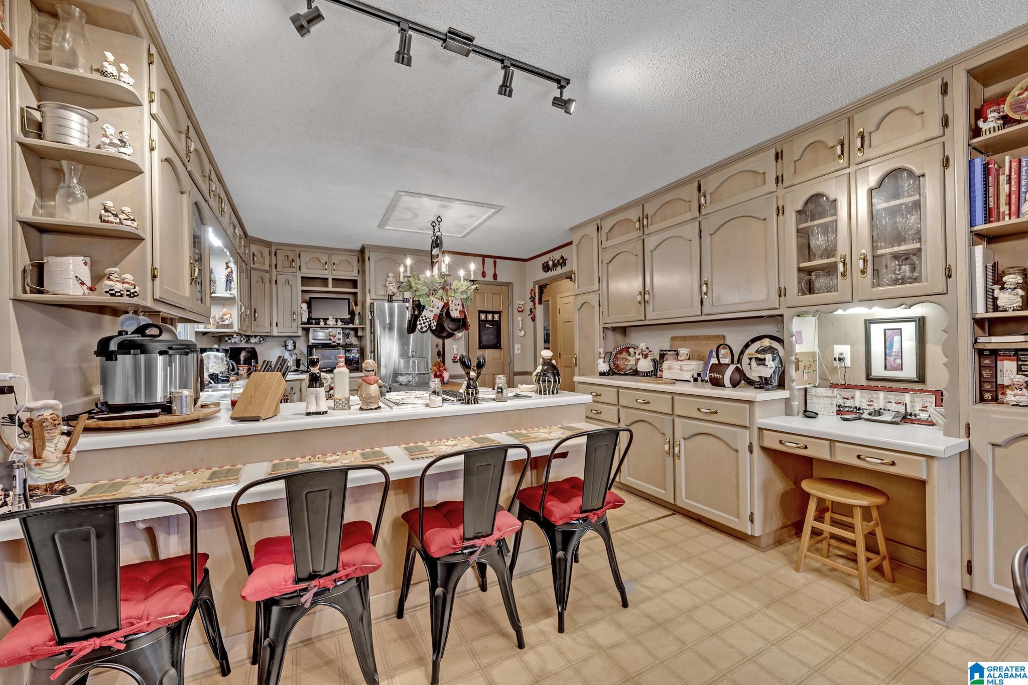 4013 BACK FORTY LANE