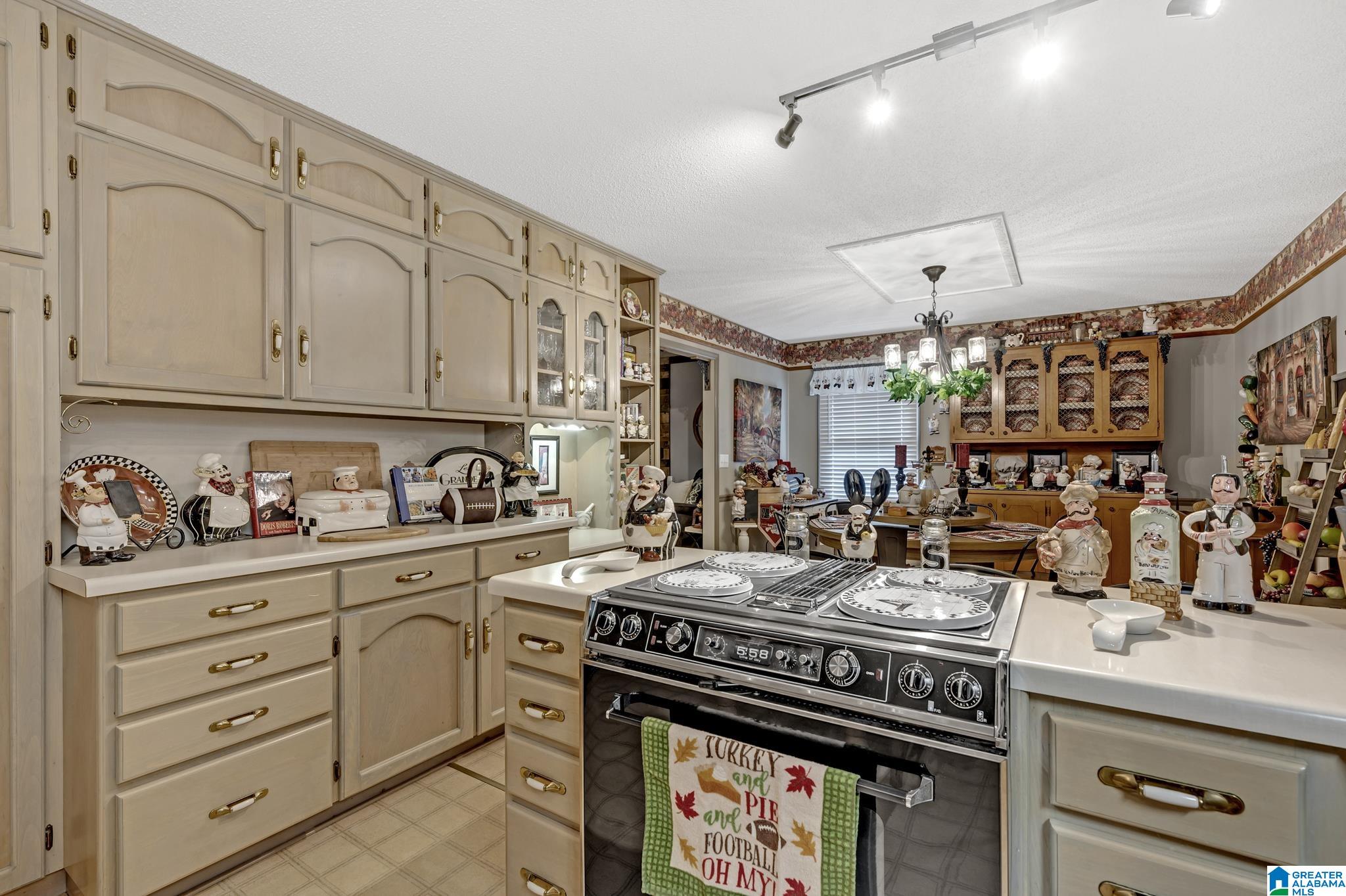 4013 BACK FORTY LANE