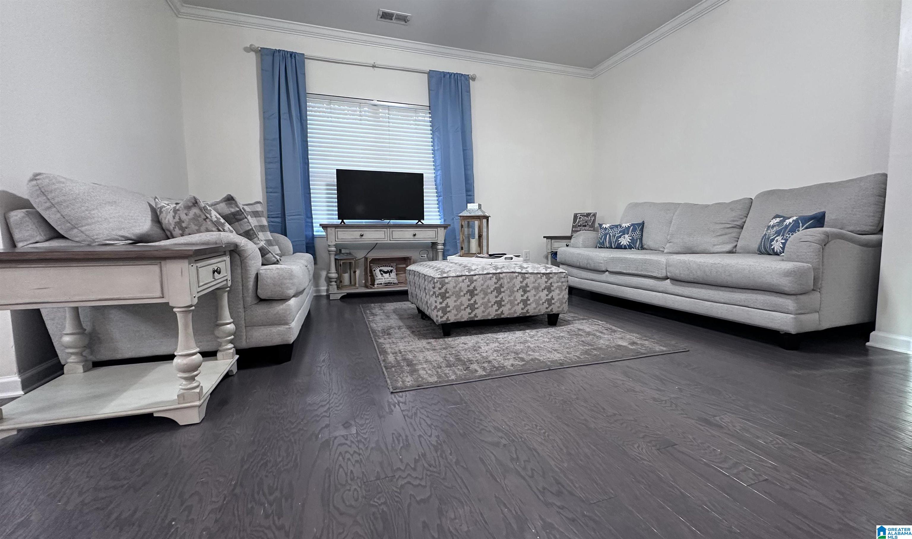 5041 BELLA COURT