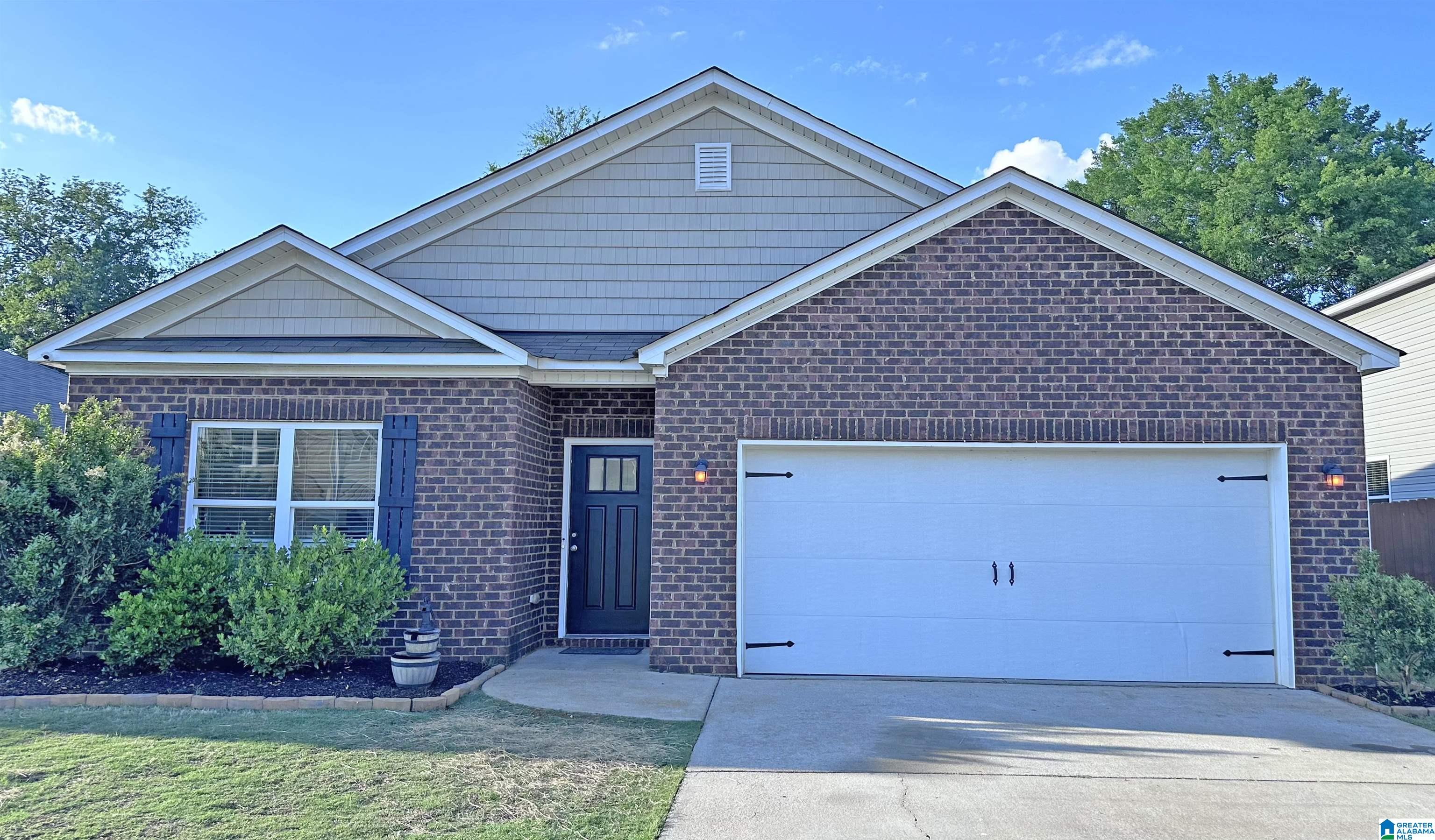 5041 BELLA COURT