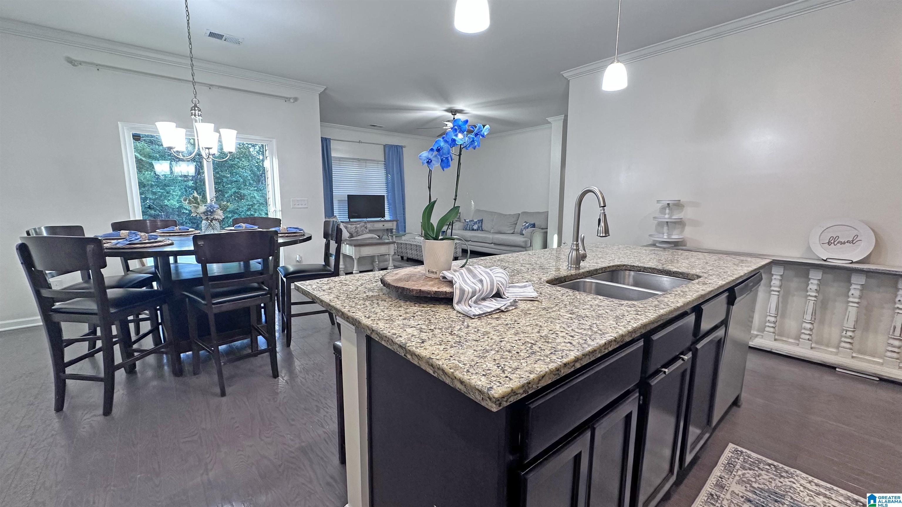 5041 BELLA COURT
