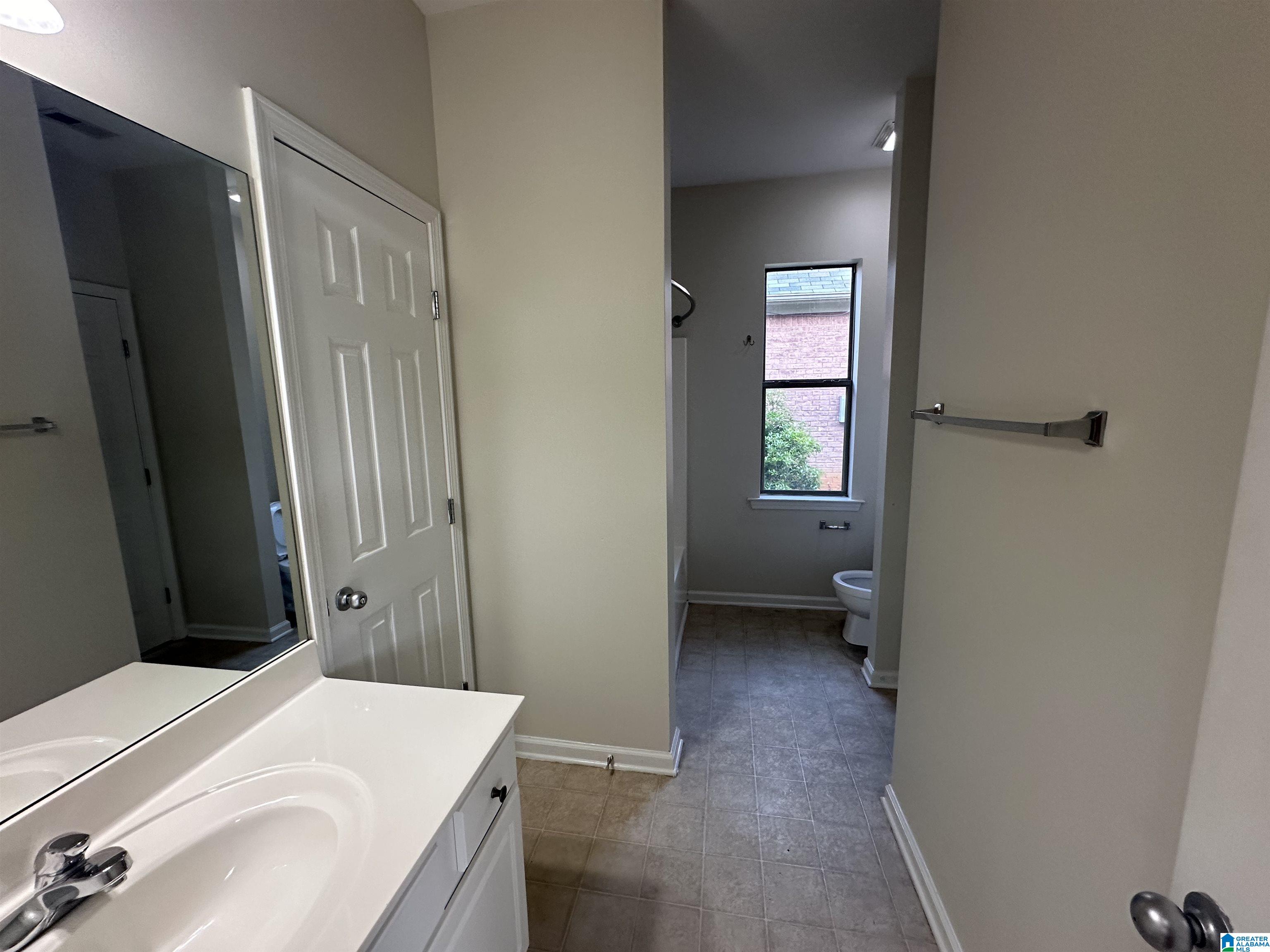 2020 TUDOR LANE