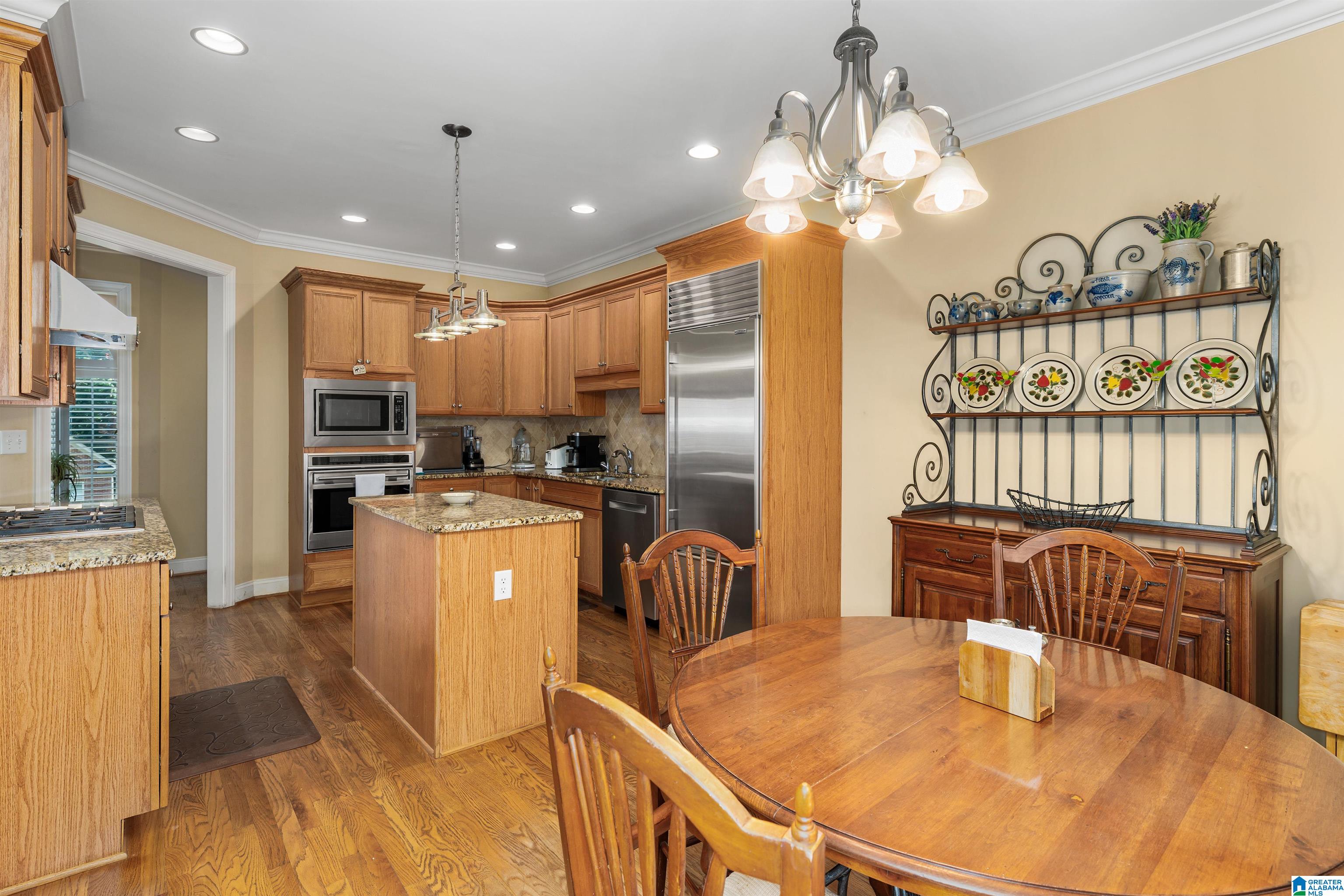 839 WOOD TRACE CIRCLE