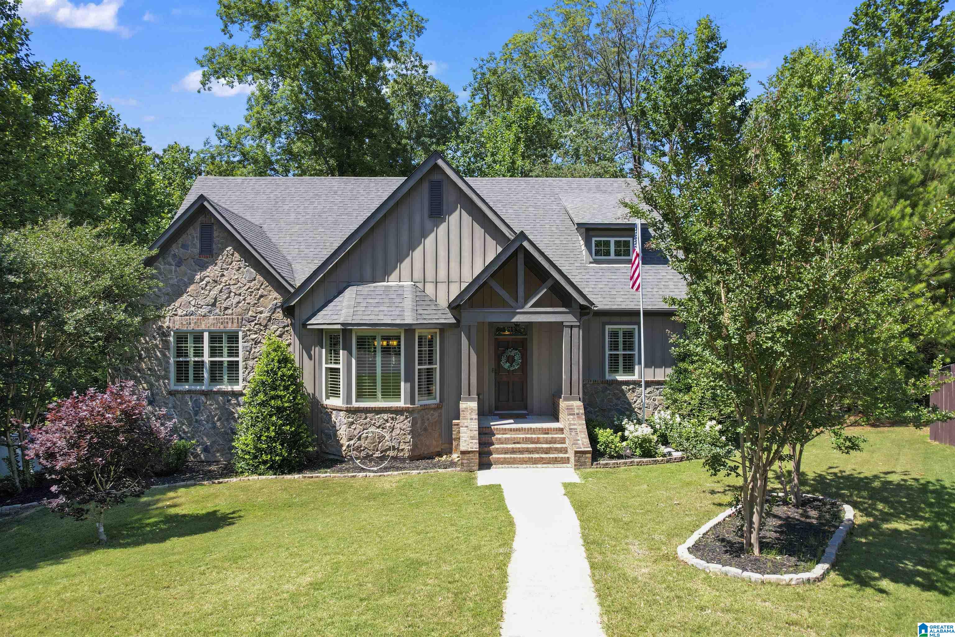 9246 CLAIRIDGE DRIVE