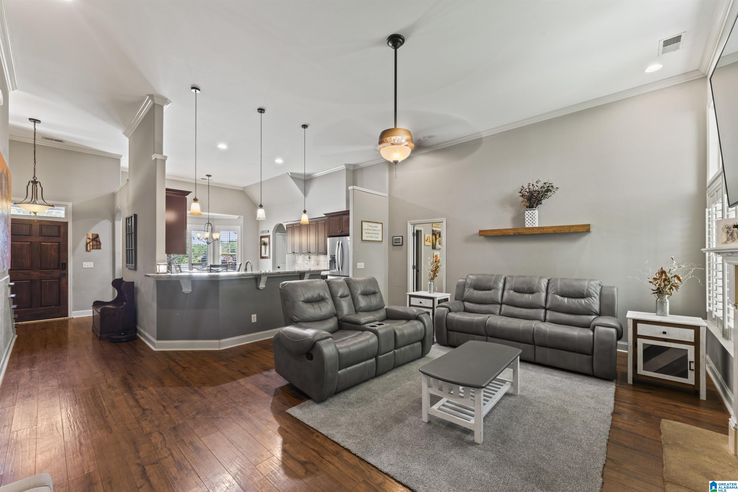 9246 CLAIRIDGE DRIVE