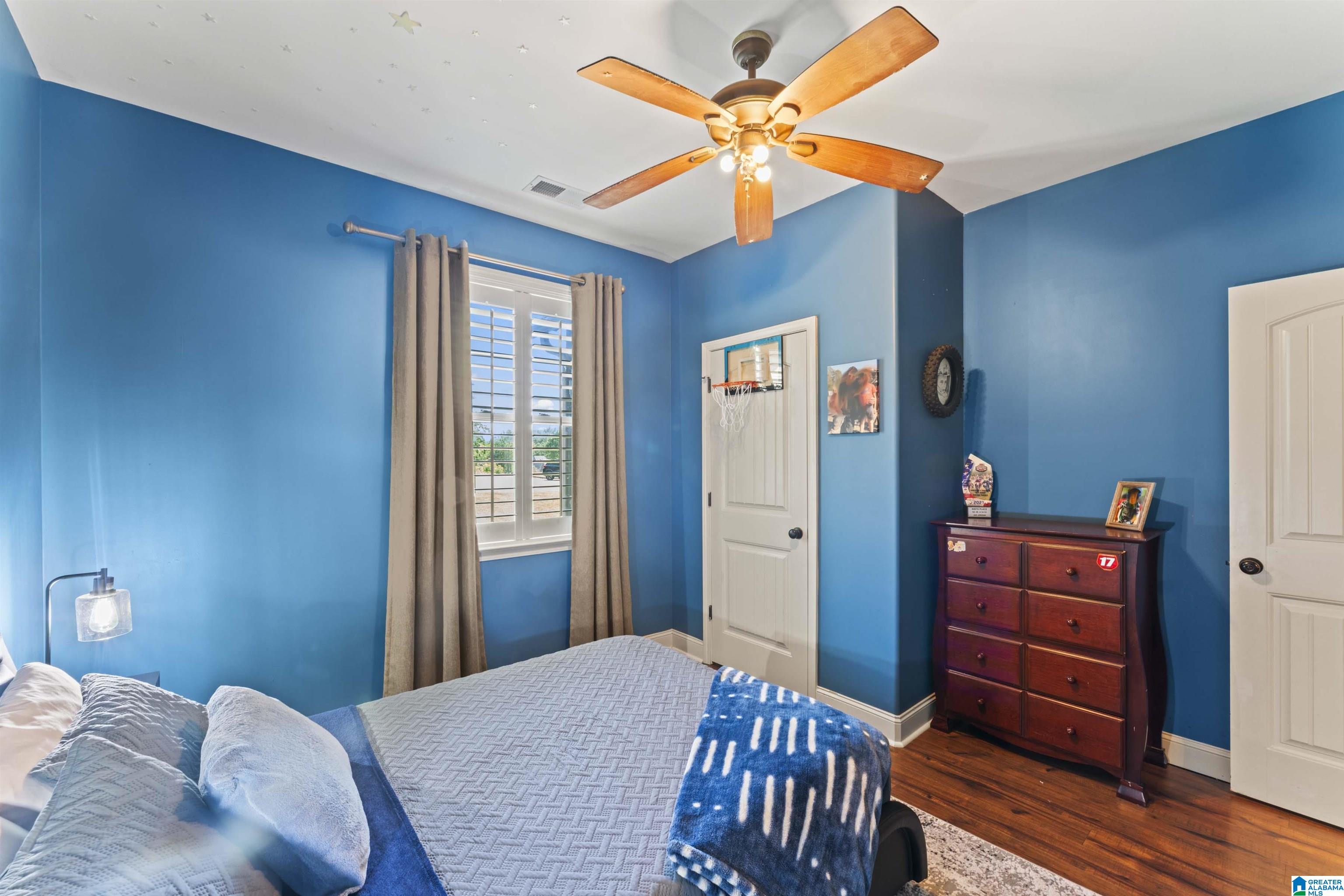 9246 CLAIRIDGE DRIVE