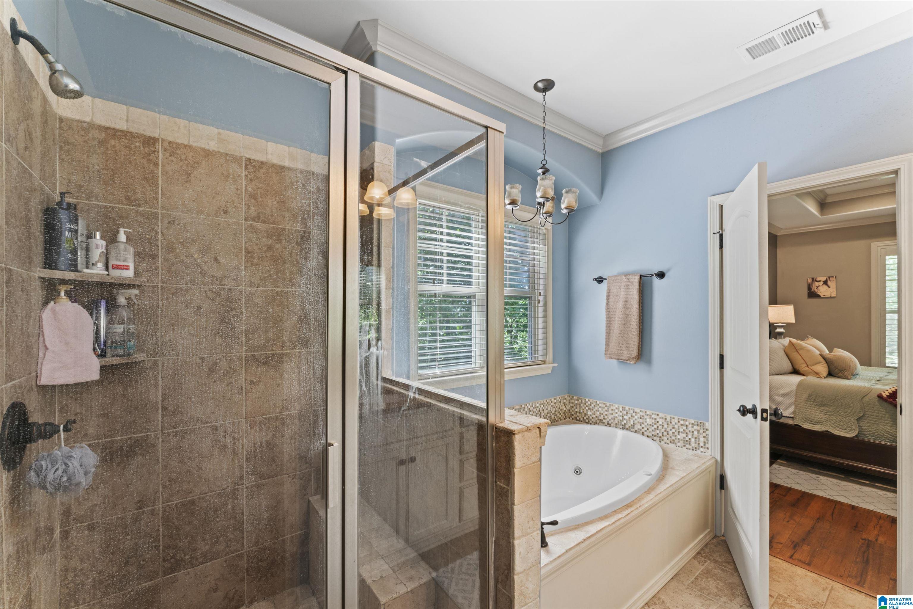 9246 CLAIRIDGE DRIVE