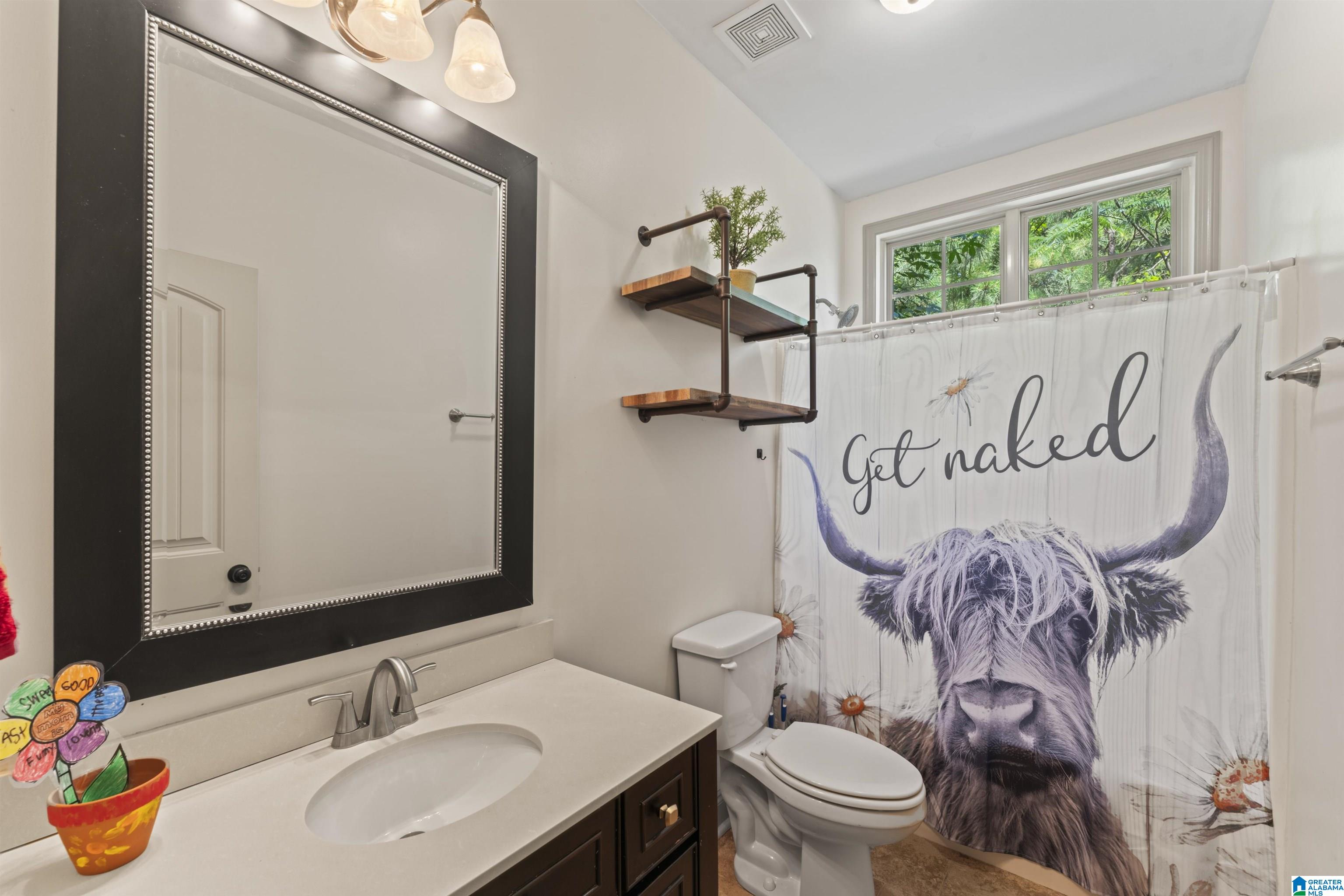 9246 CLAIRIDGE DRIVE