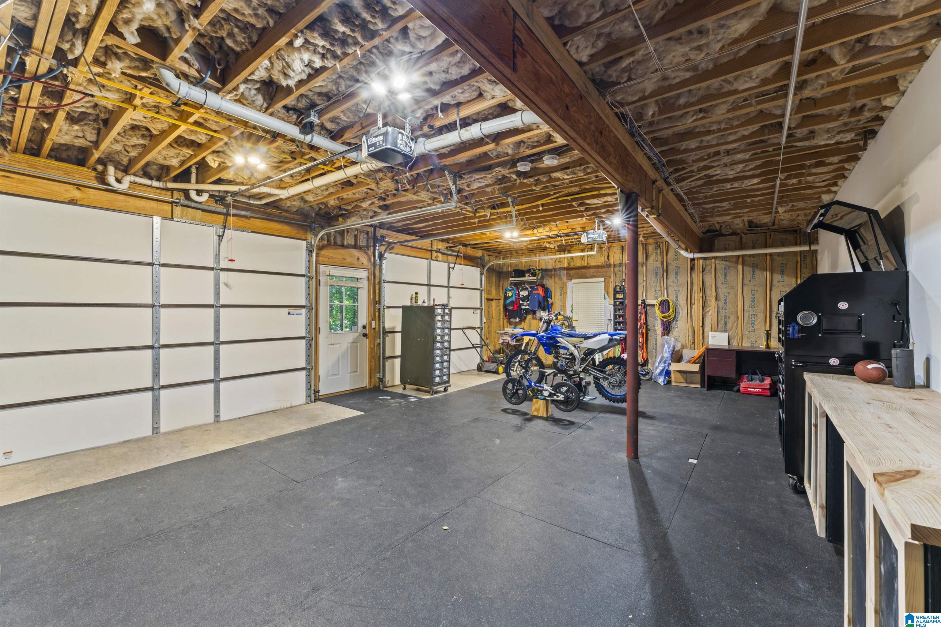 9246 CLAIRIDGE DRIVE