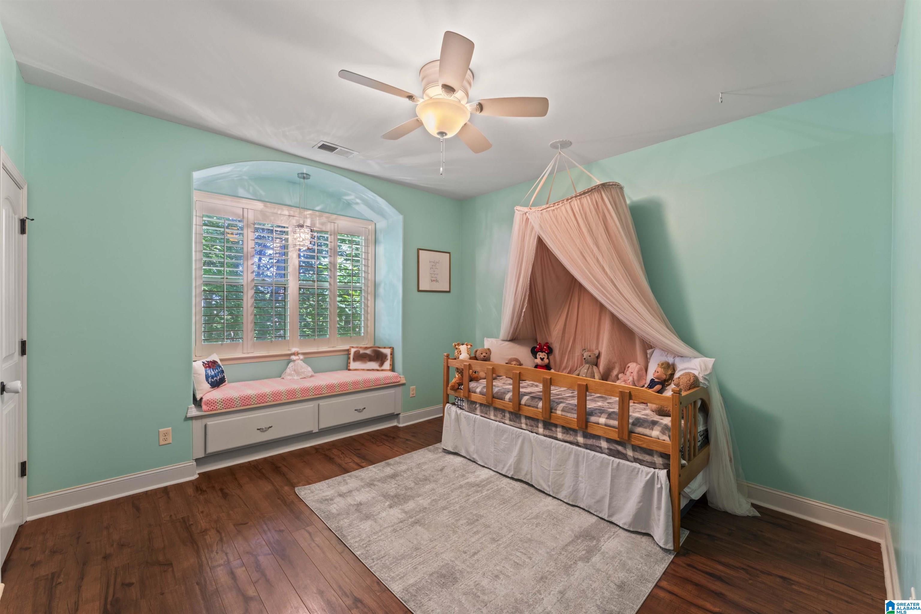 9246 CLAIRIDGE DRIVE