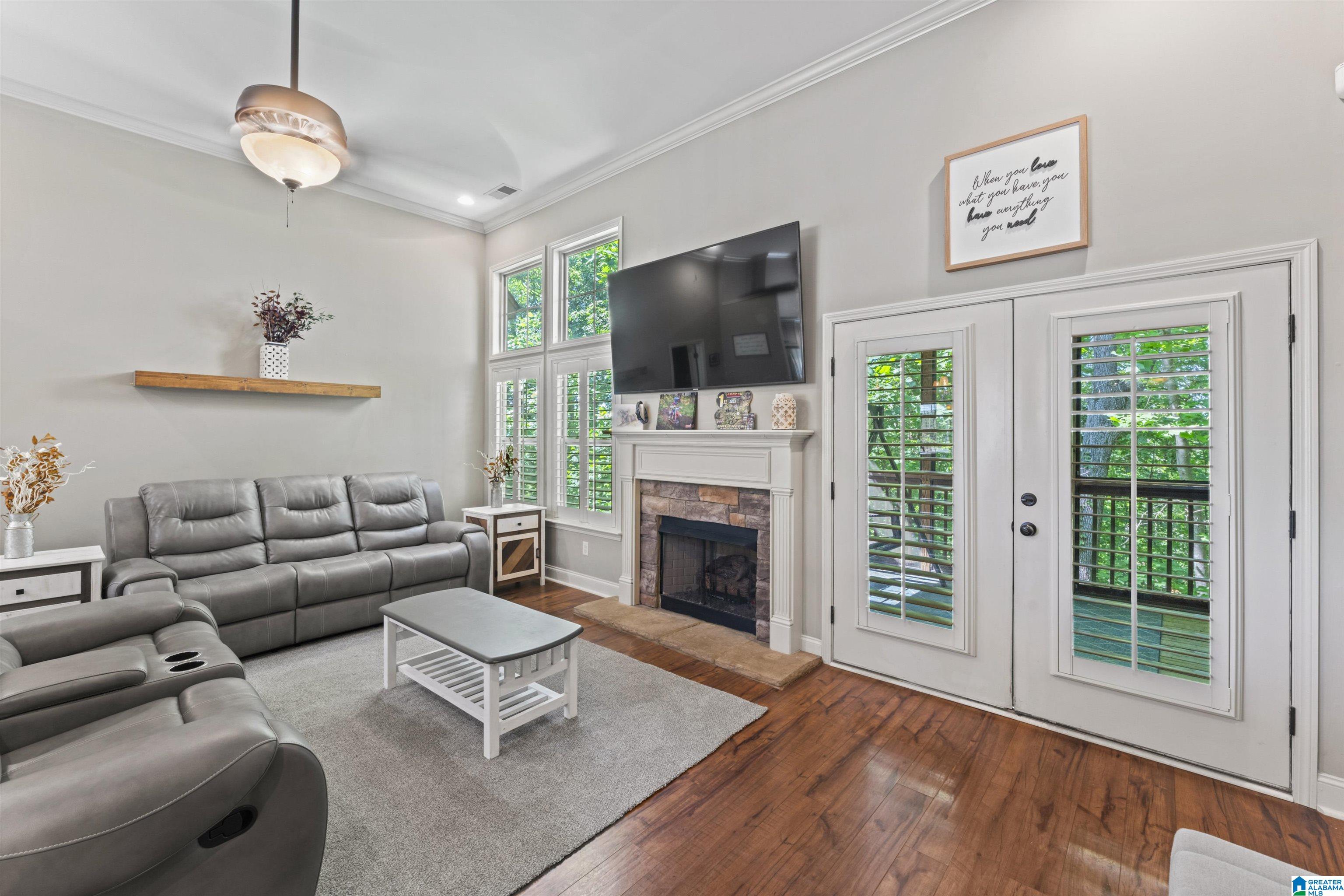 9246 CLAIRIDGE DRIVE