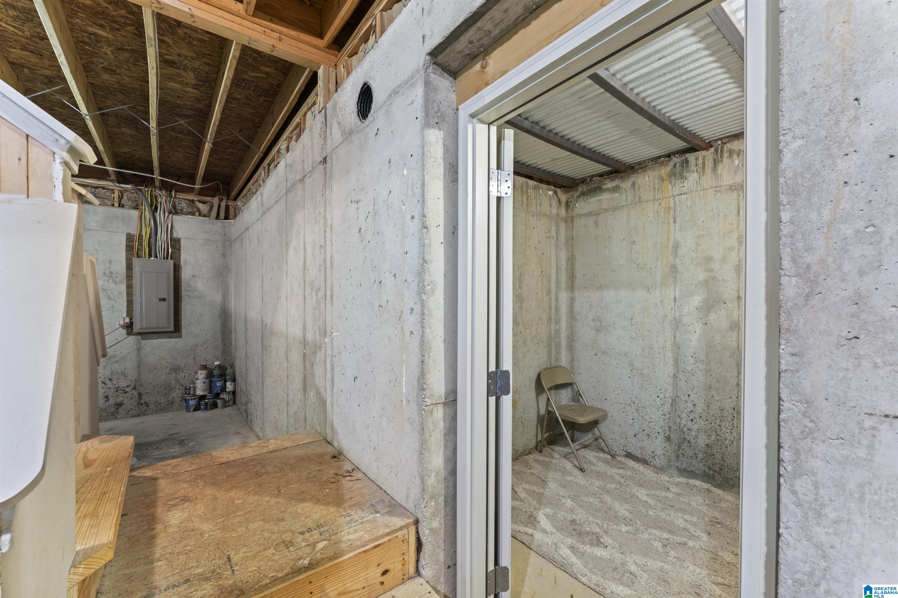 9246 CLAIRIDGE DRIVE