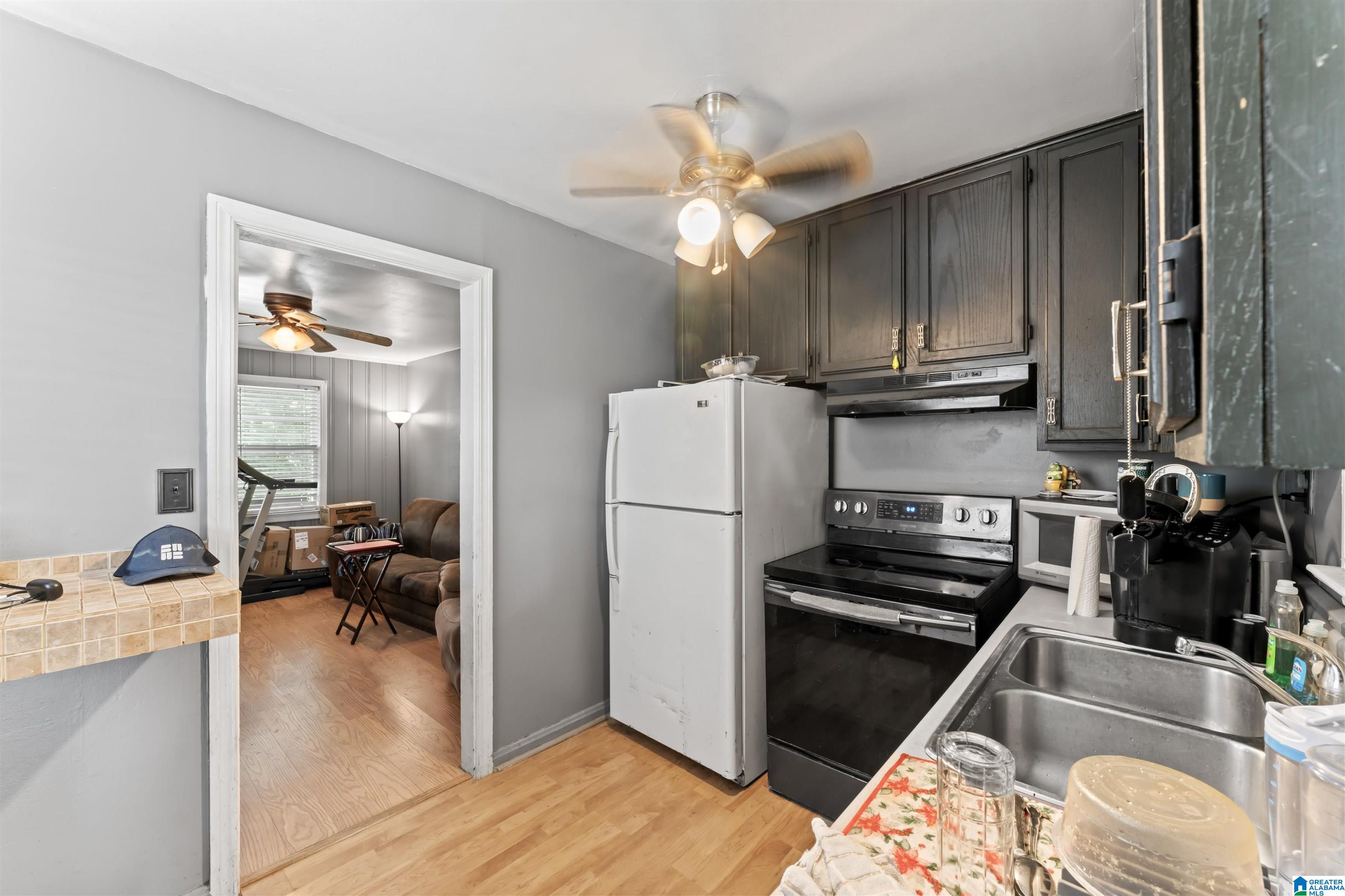 121 16TH STREET S