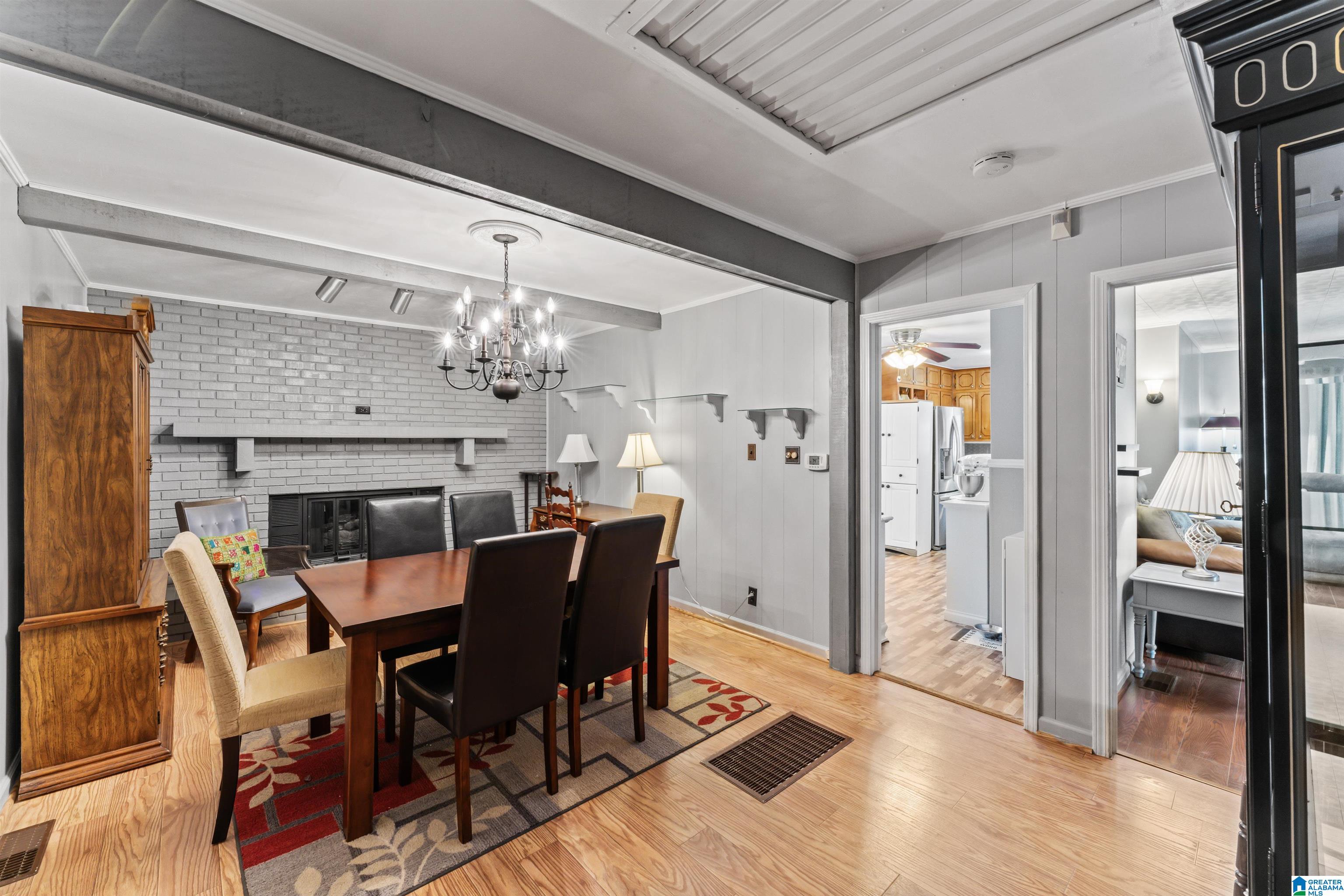 123 16TH STREET S
