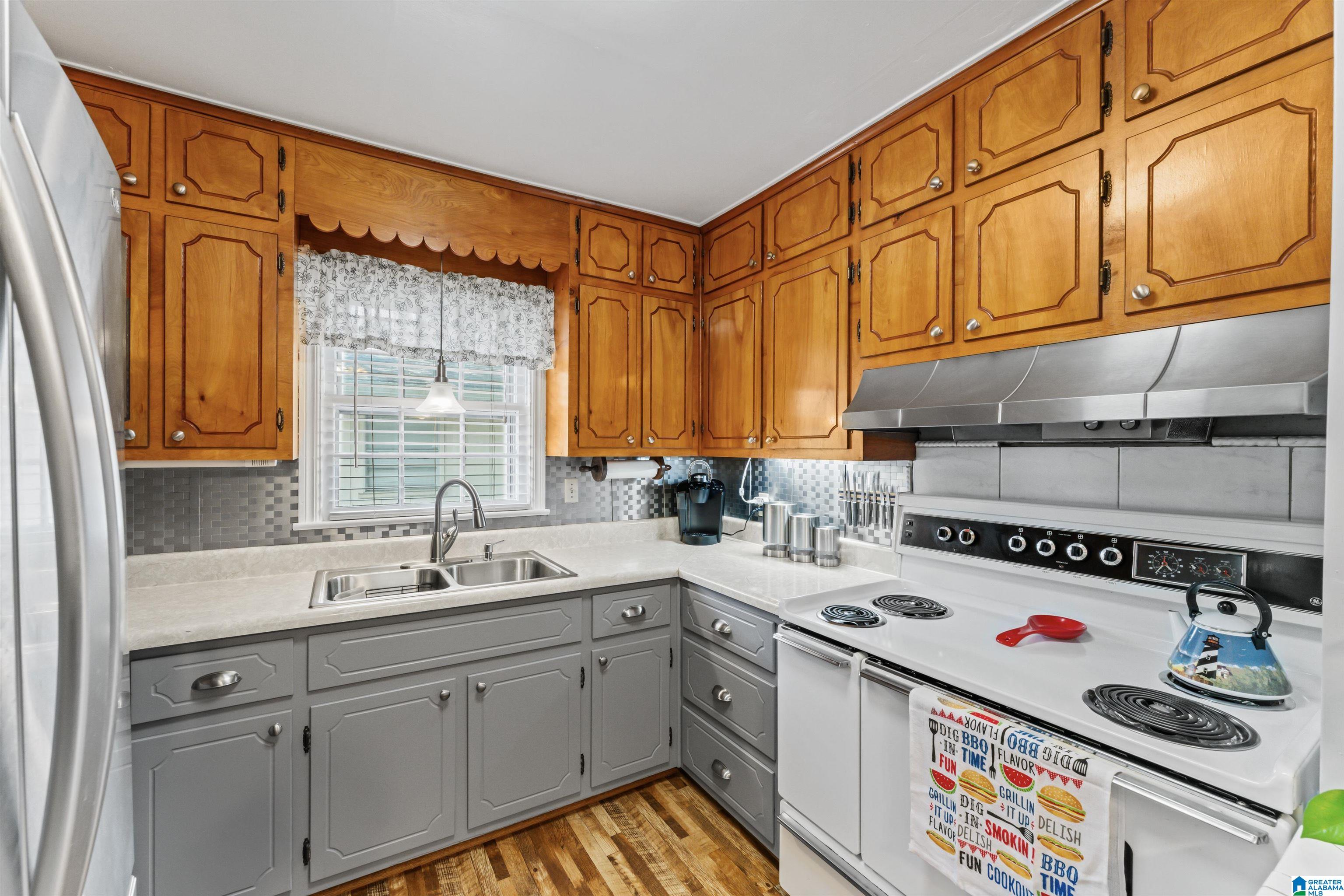 123 16TH STREET S