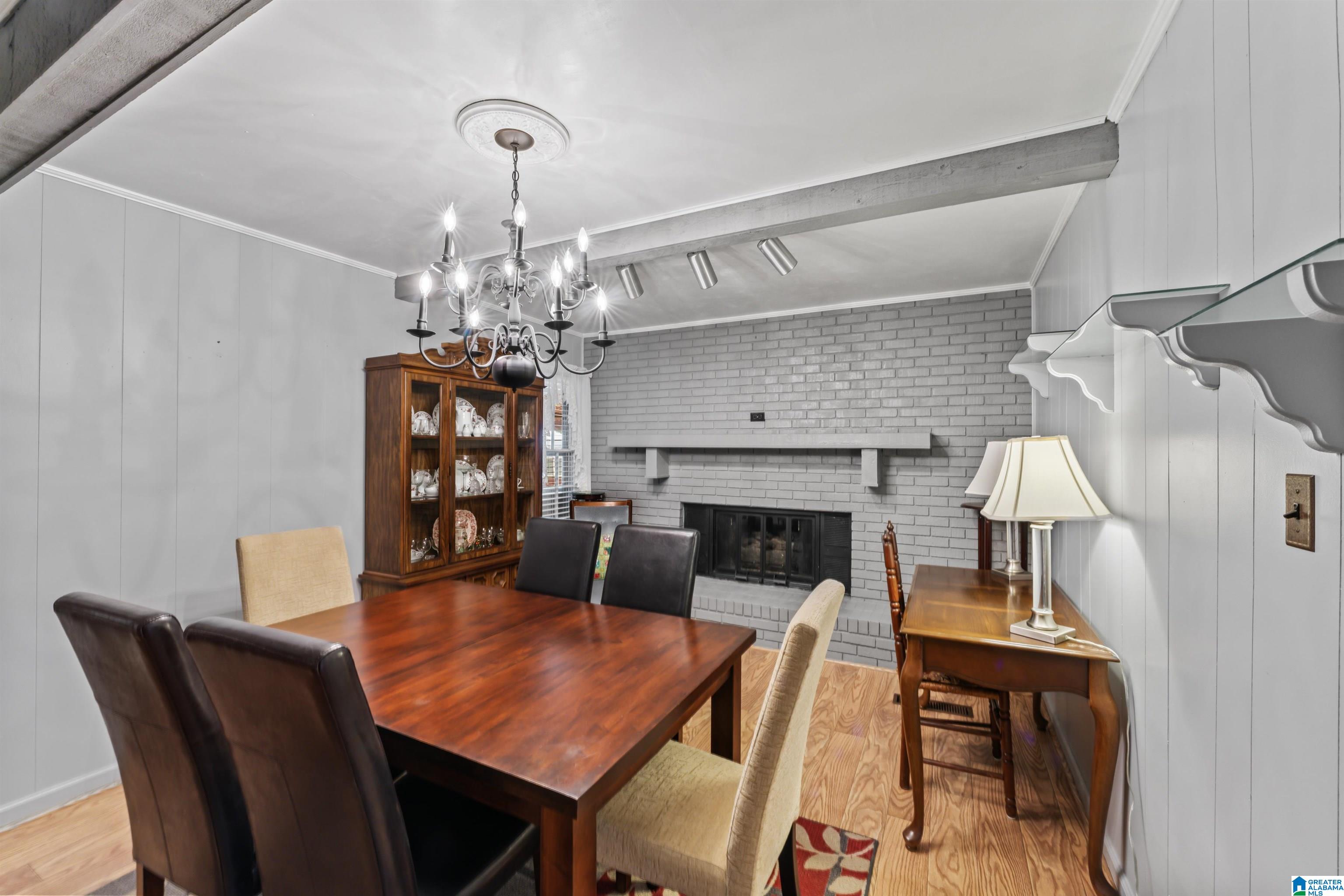 123 16TH STREET S
