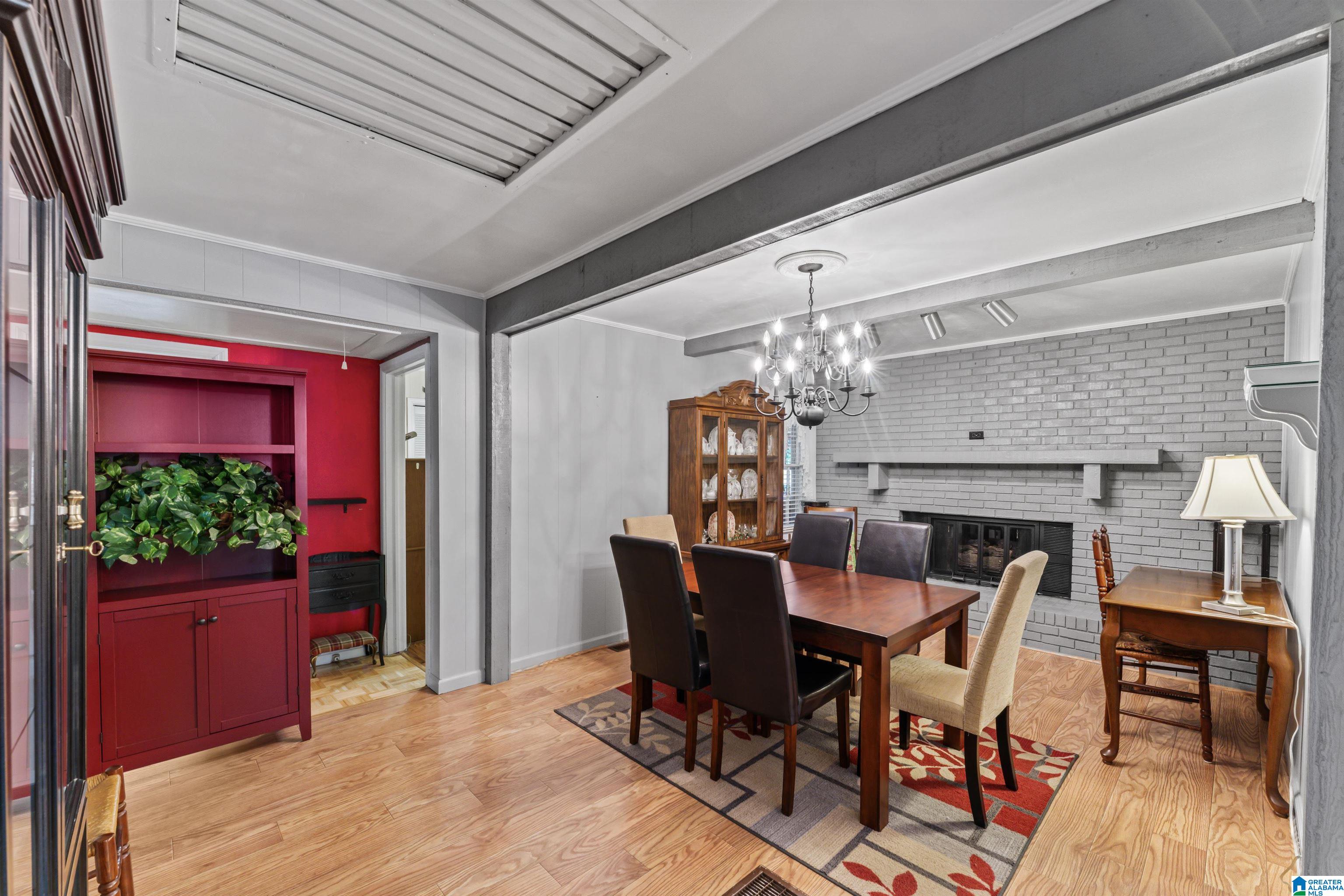123 16TH STREET S