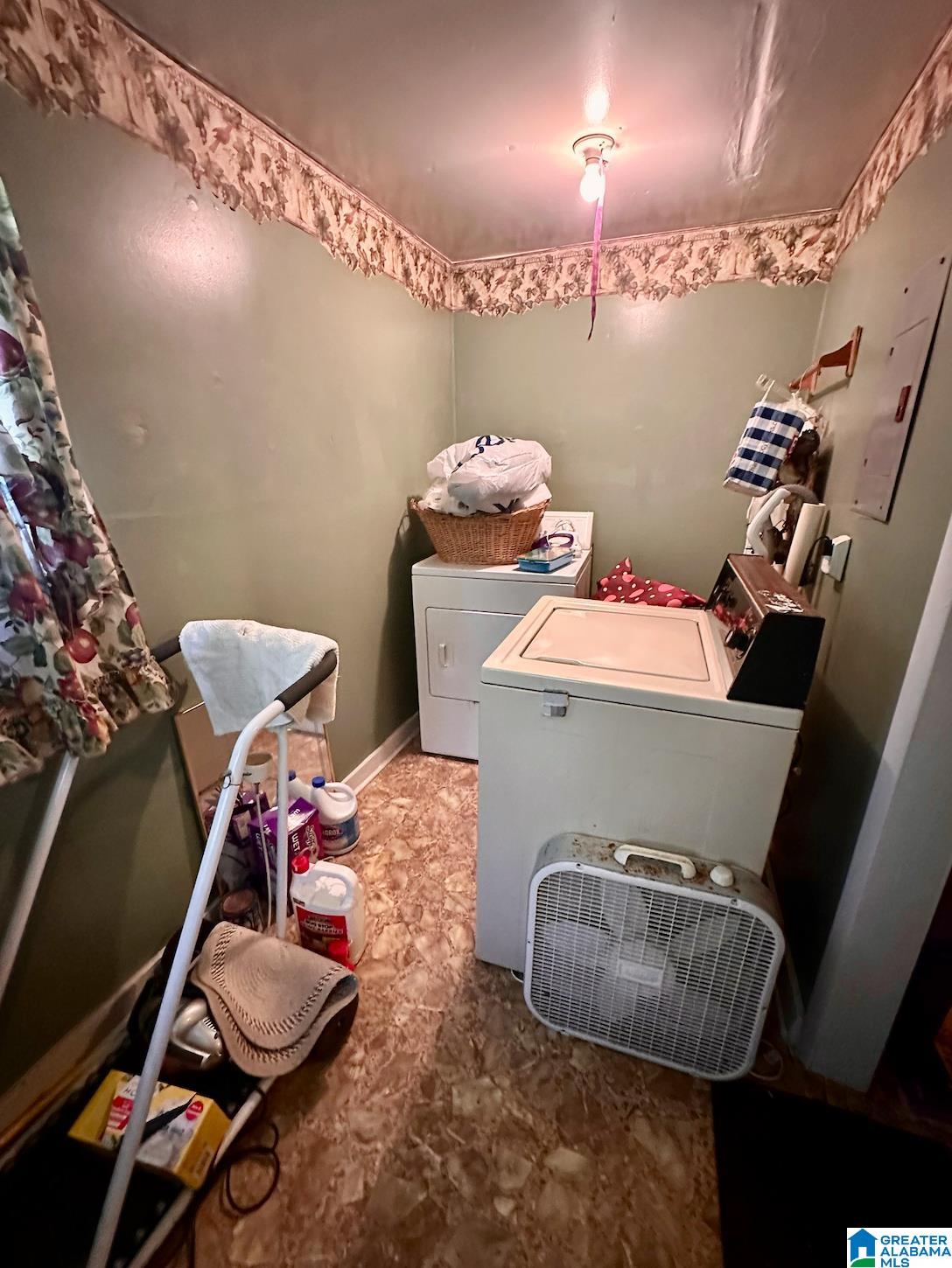 5621 TERRACE J