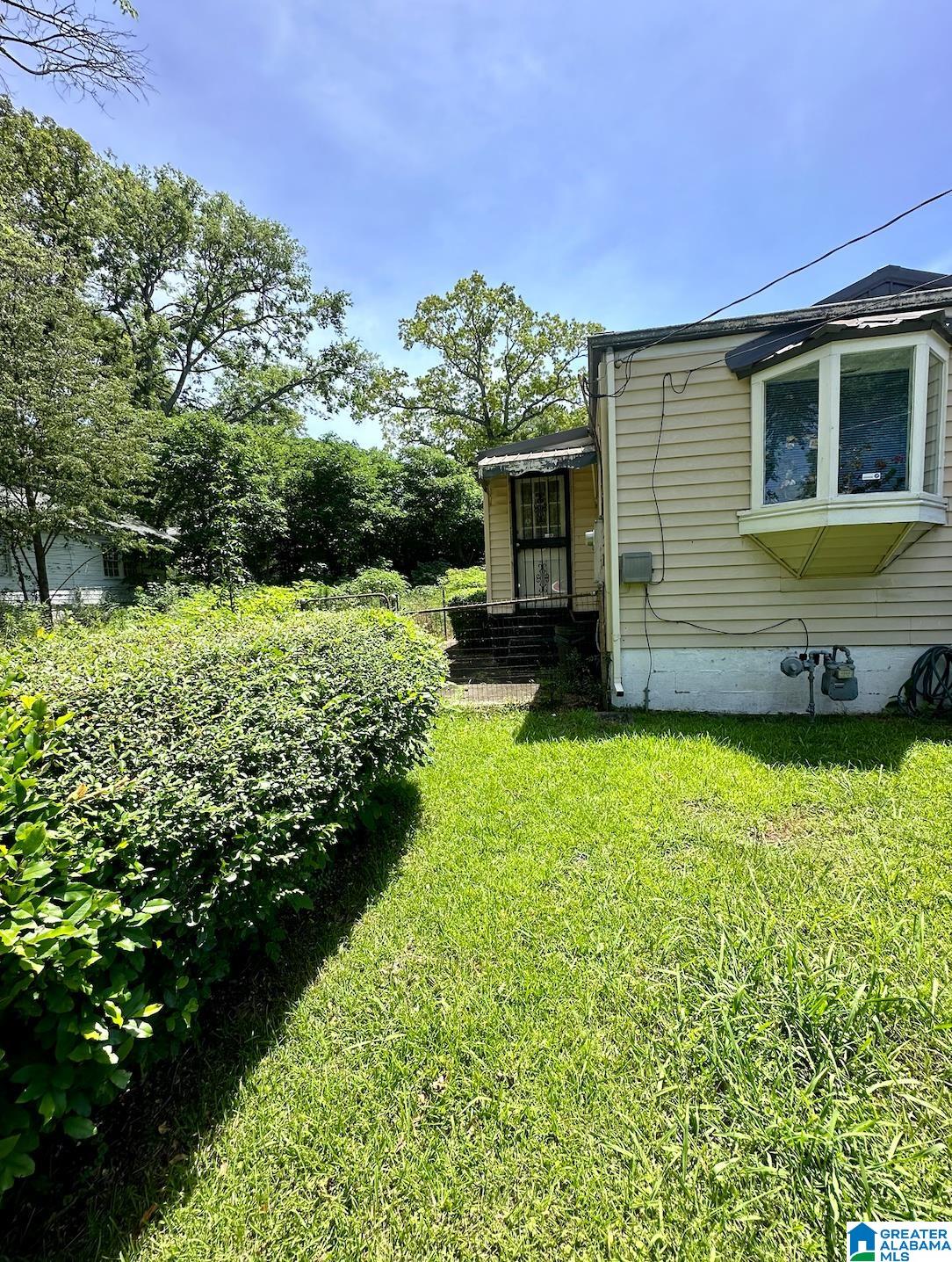 5621 TERRACE J
