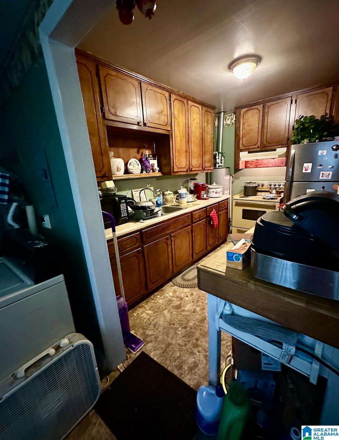 5621 TERRACE J