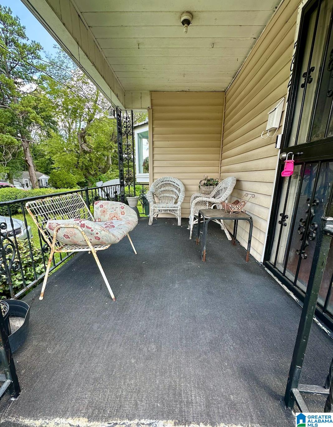 5621 TERRACE J