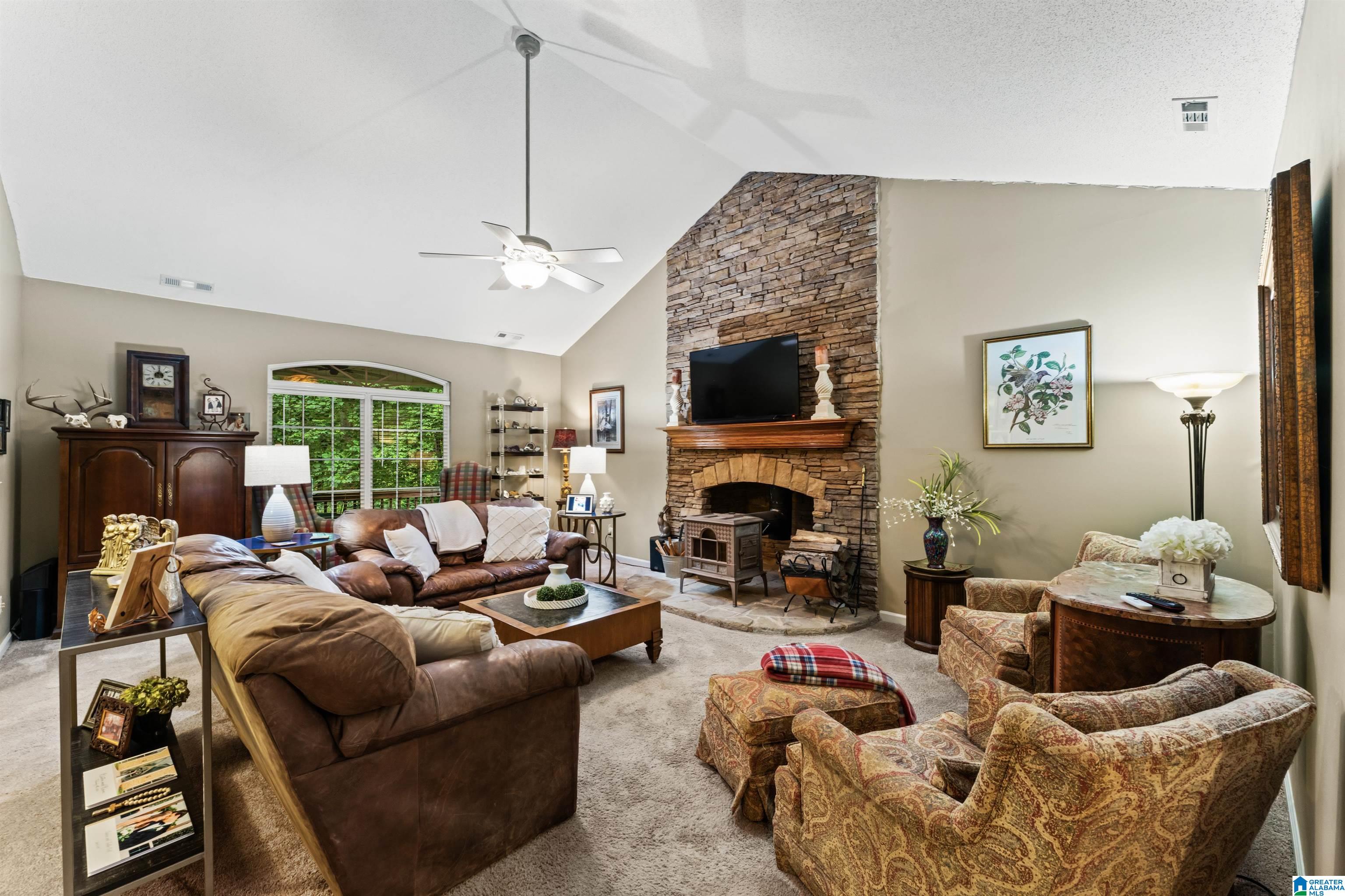 233 SEVEN OAKS DRIVE