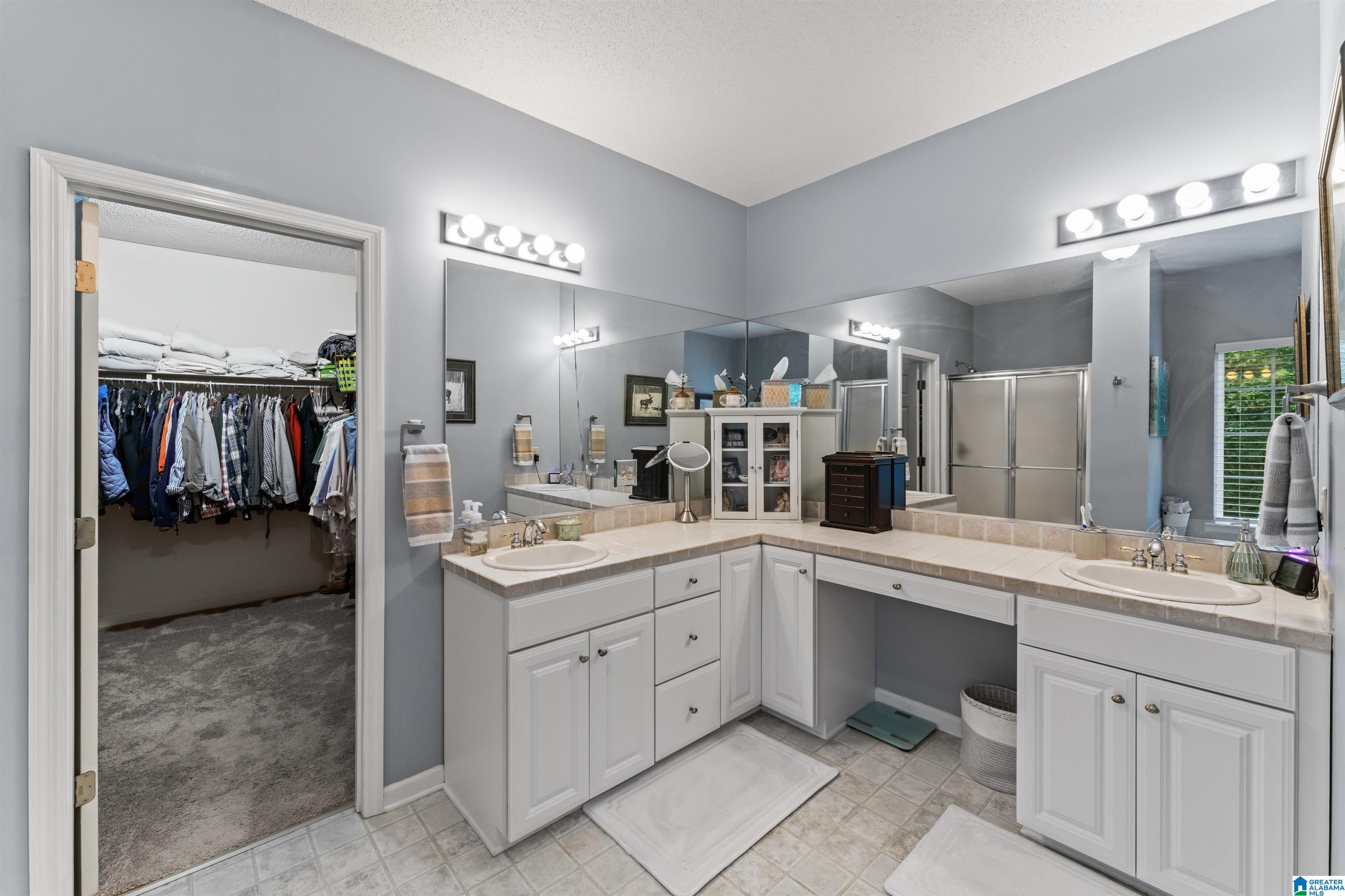 233 SEVEN OAKS DRIVE