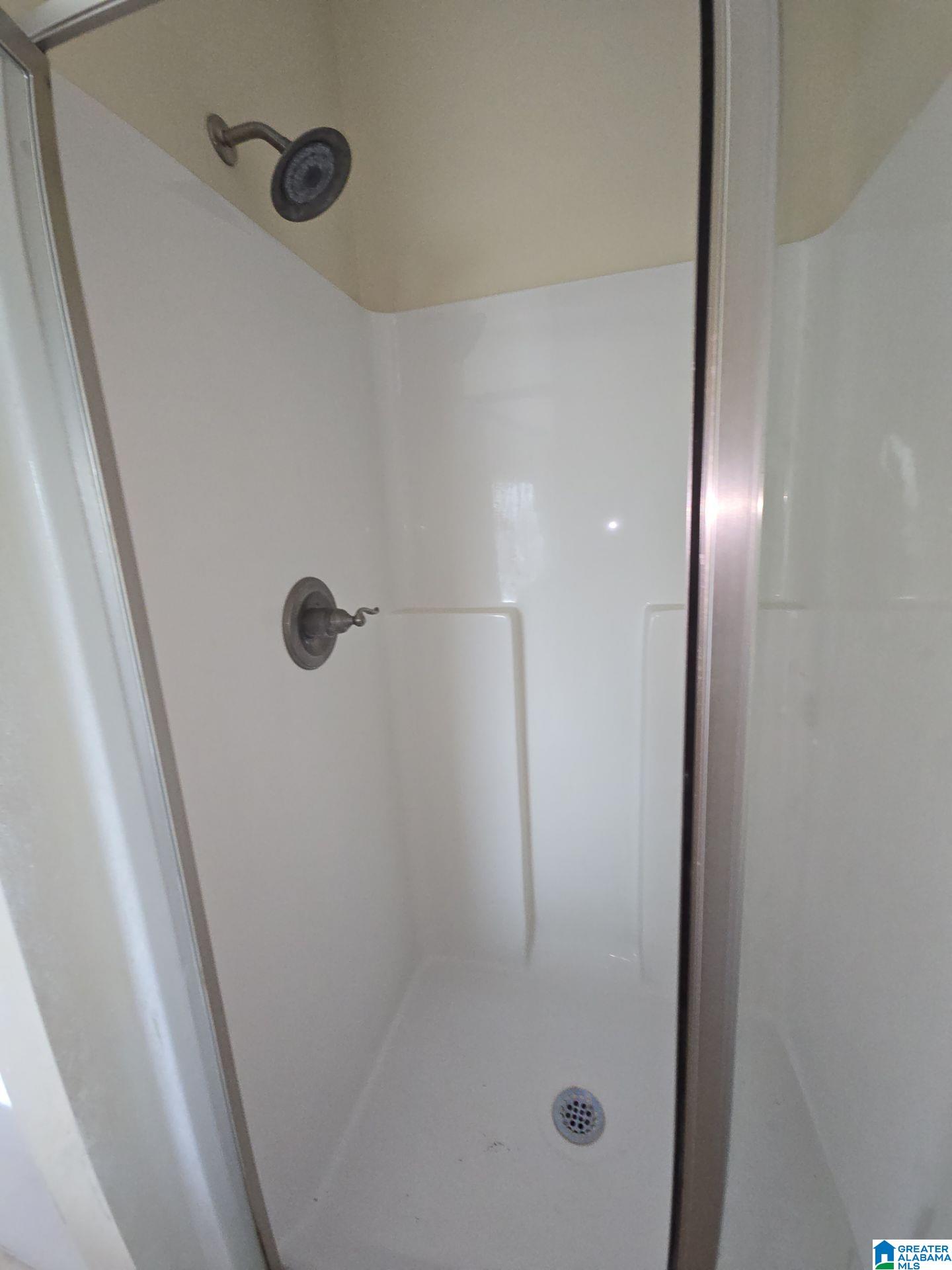 970 BROOKHAVEN DRIVE