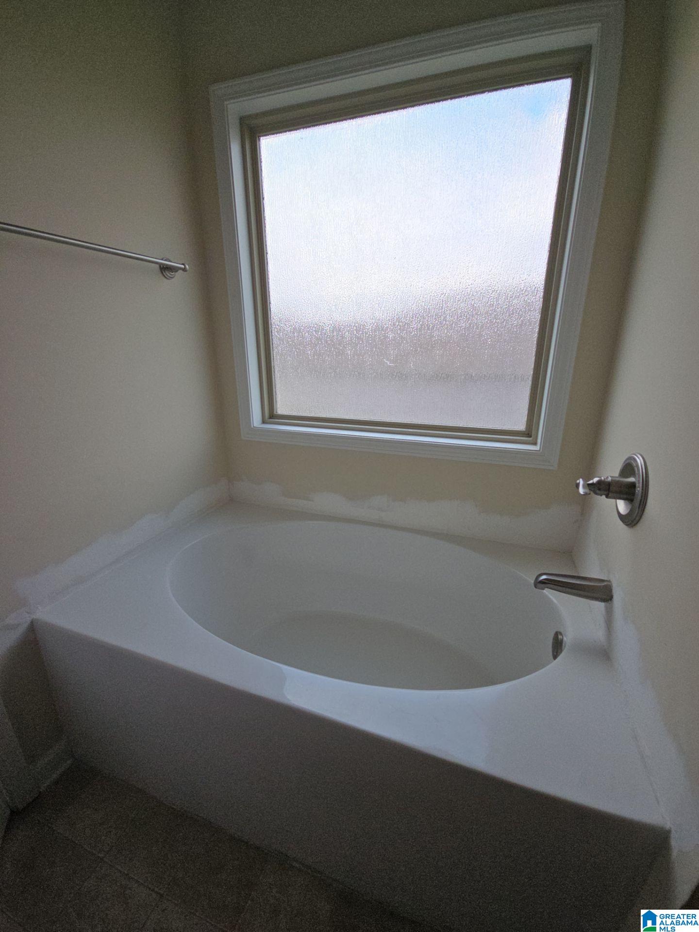 970 BROOKHAVEN DRIVE