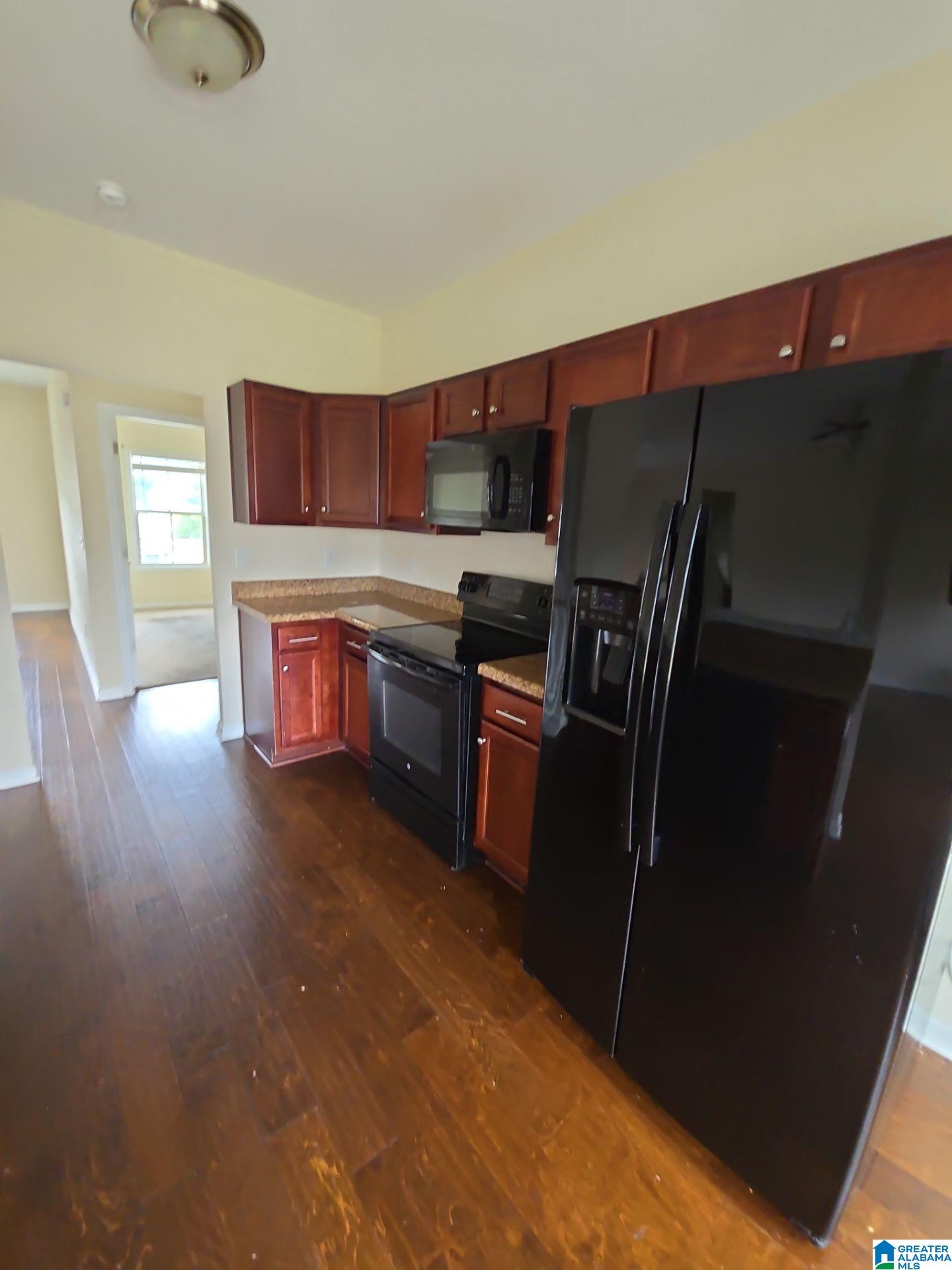 970 BROOKHAVEN DRIVE