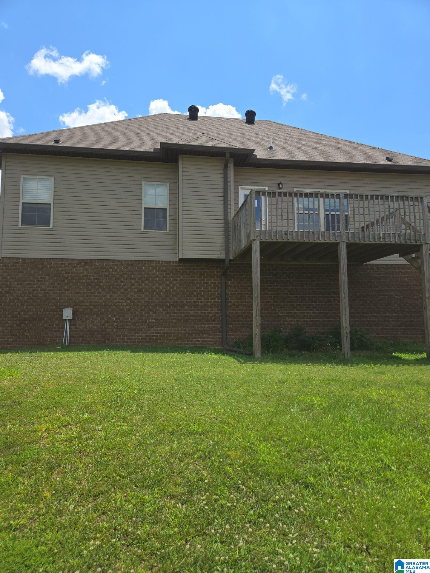 970 BROOKHAVEN DRIVE