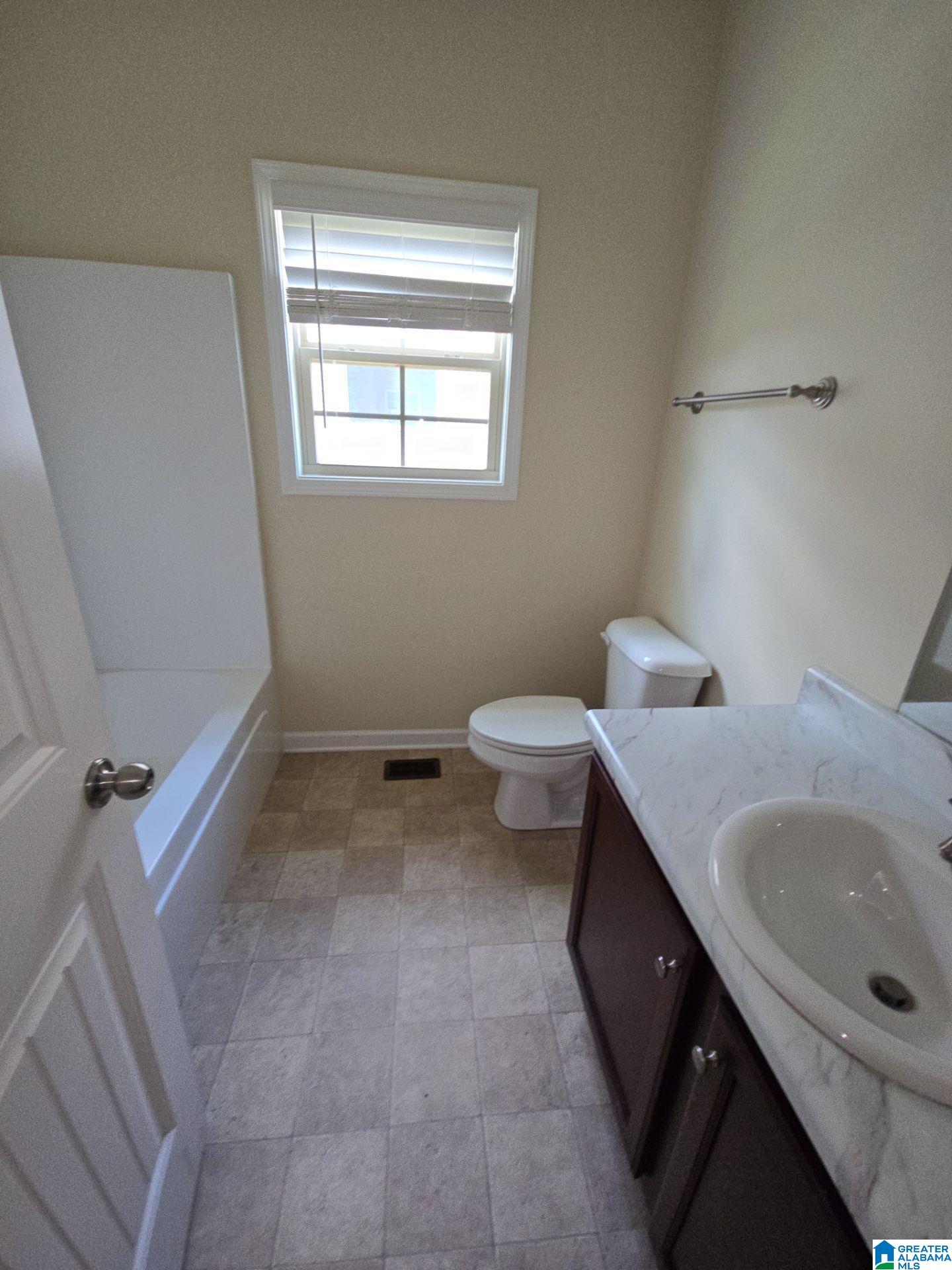 970 BROOKHAVEN DRIVE