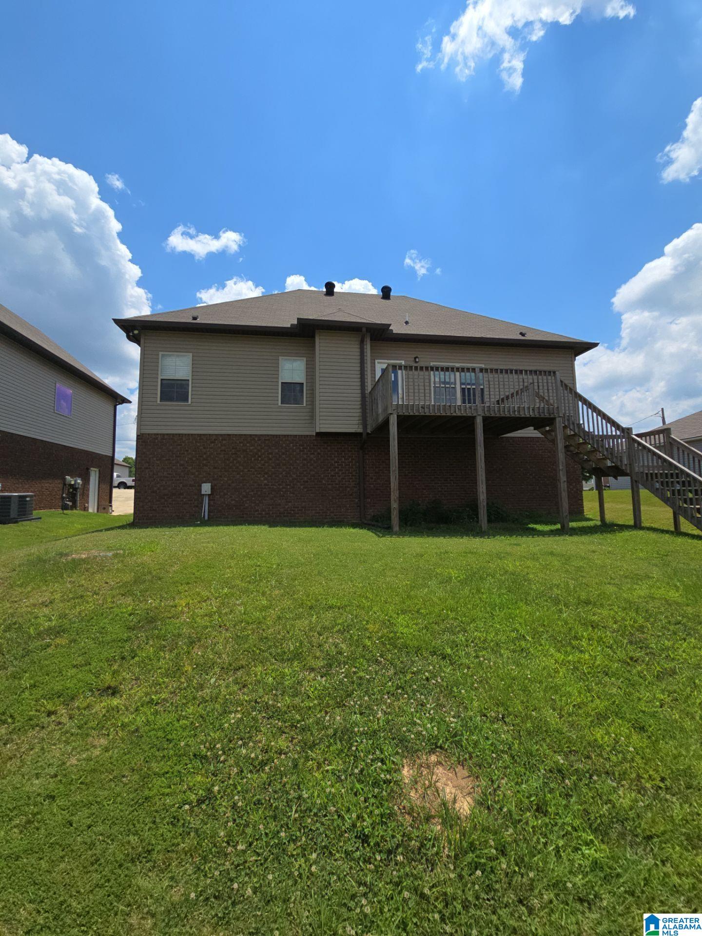 970 BROOKHAVEN DRIVE