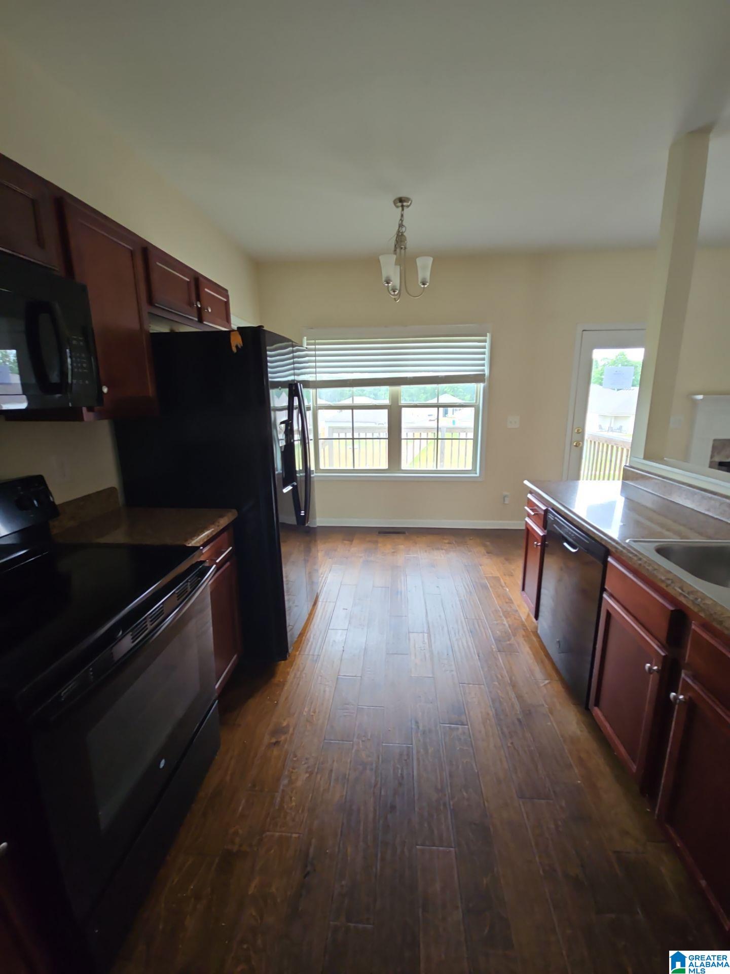 970 BROOKHAVEN DRIVE