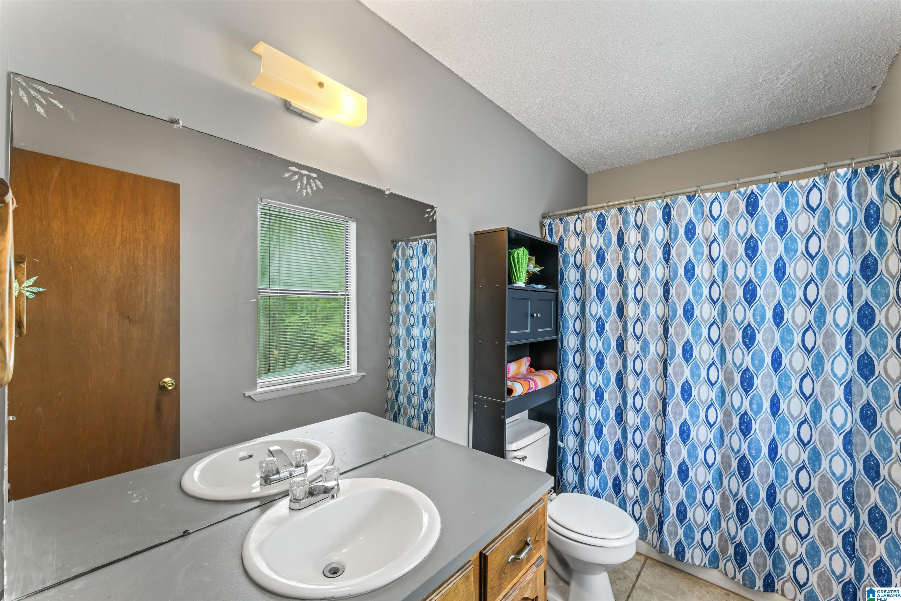 225 SUNSET HILL ROAD