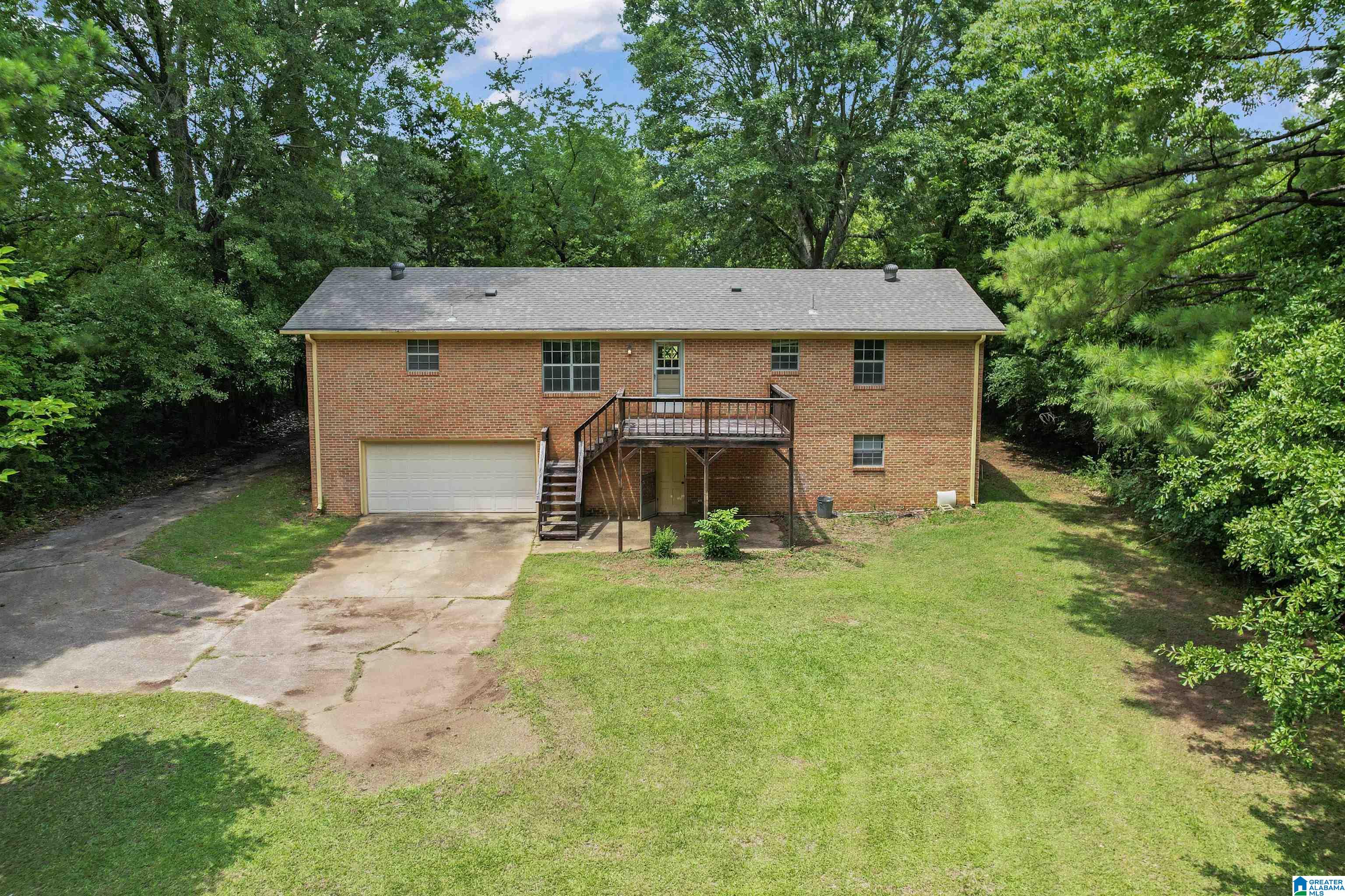 7440 MOUNTAIN VIEW LANE