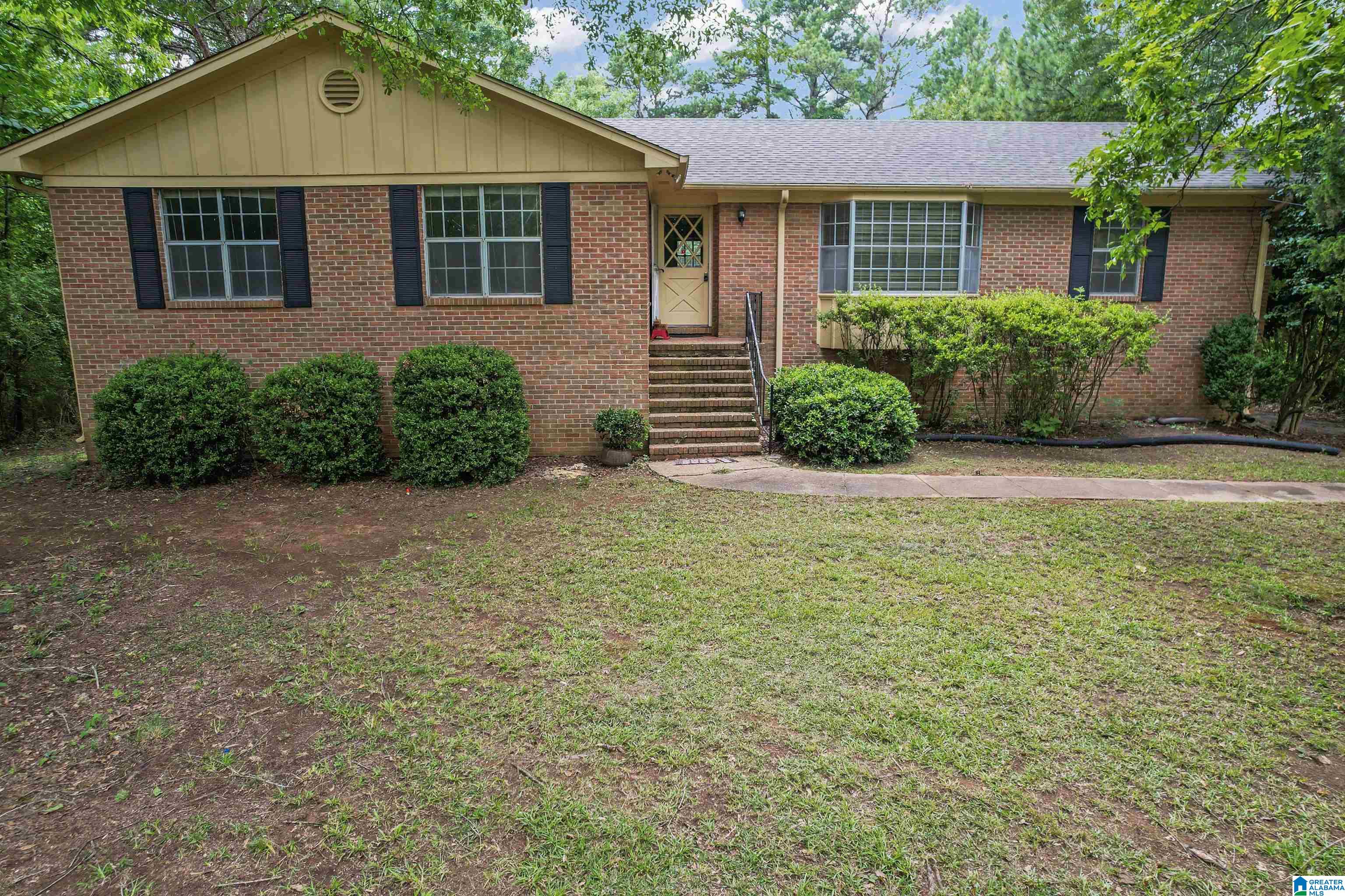 7440 MOUNTAIN VIEW LANE